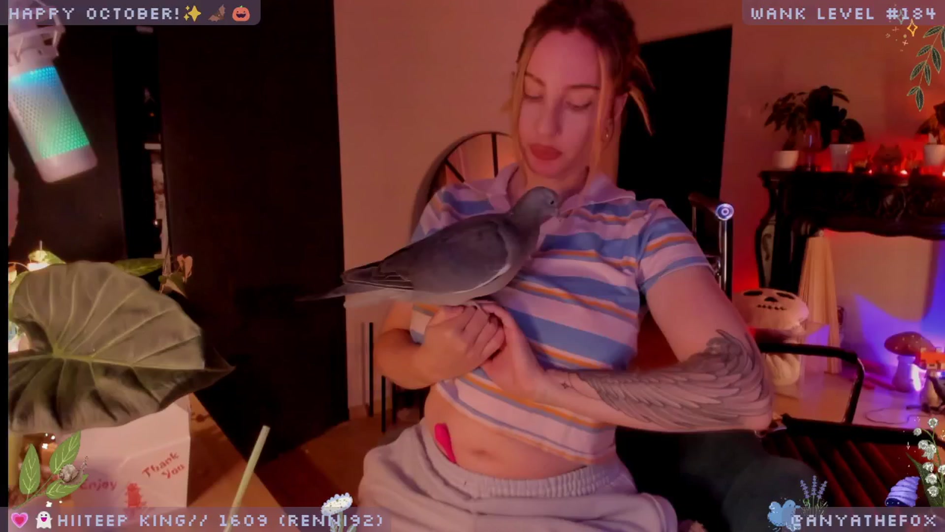 Gallery image thumbnail from LoveDove's myfreecams stream on, 10/18/2025, 08:39 image 10 of 20