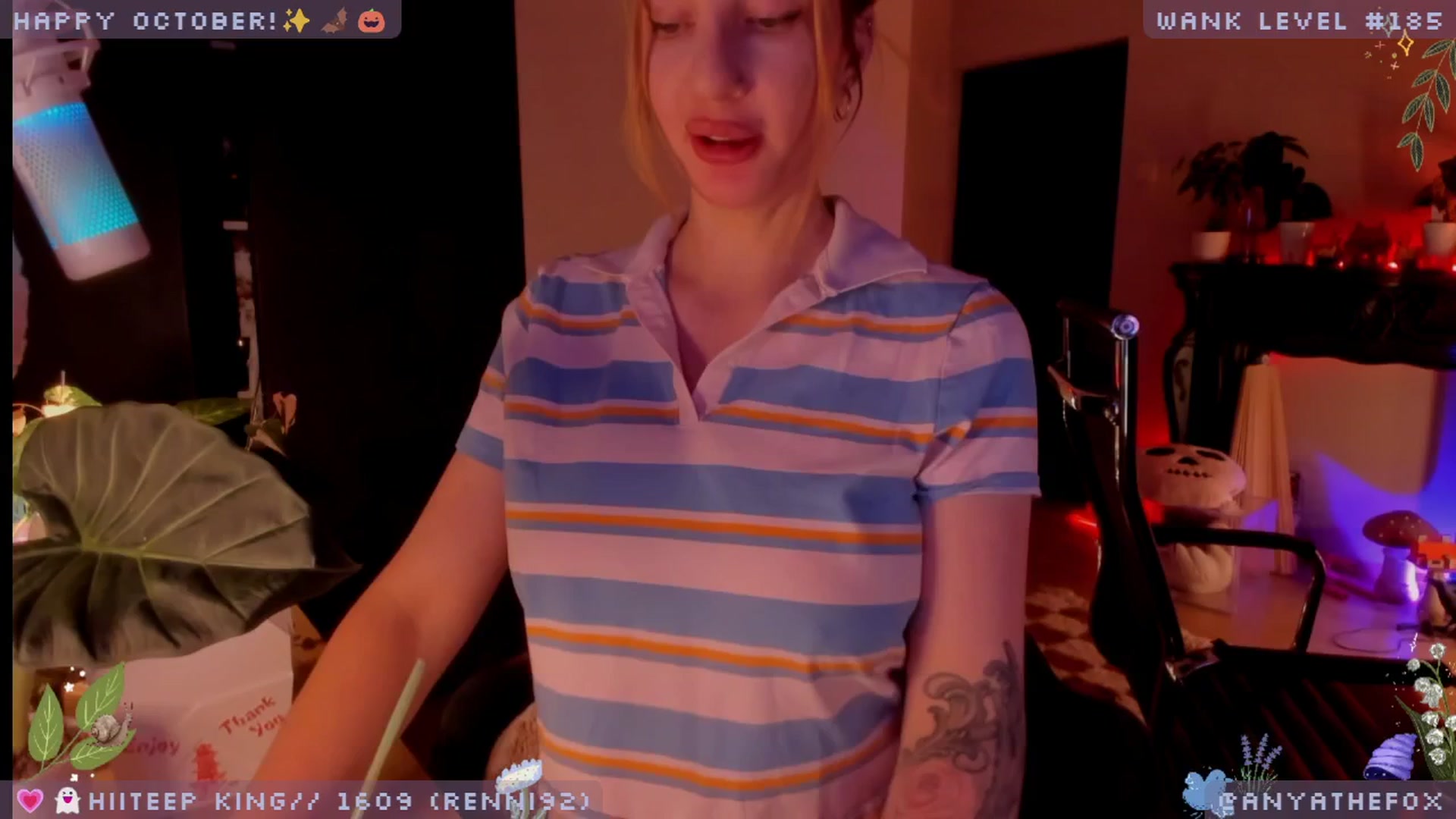 Gallery image thumbnail from LoveDove's myfreecams stream on, 10/18/2025, 08:39 image 9 of 20
