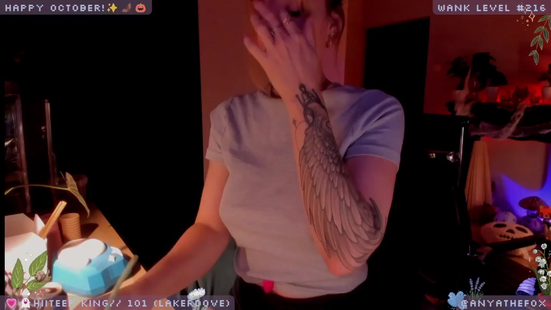 Gallery image thumbnail from LoveDove's myfreecams stream on, 10/23/2025, 07:39 image 3 of 20