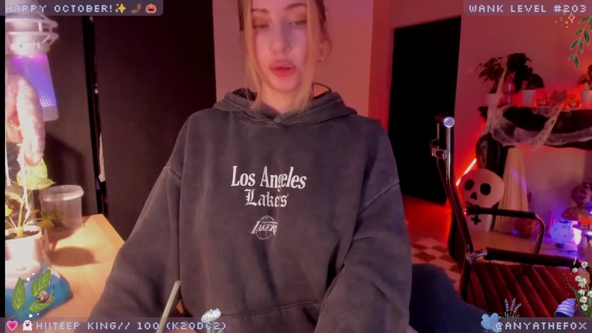 Gallery image thumbnail from LoveDove's myfreecams stream on, 10/24/2025, 09:46 image 18 of 20