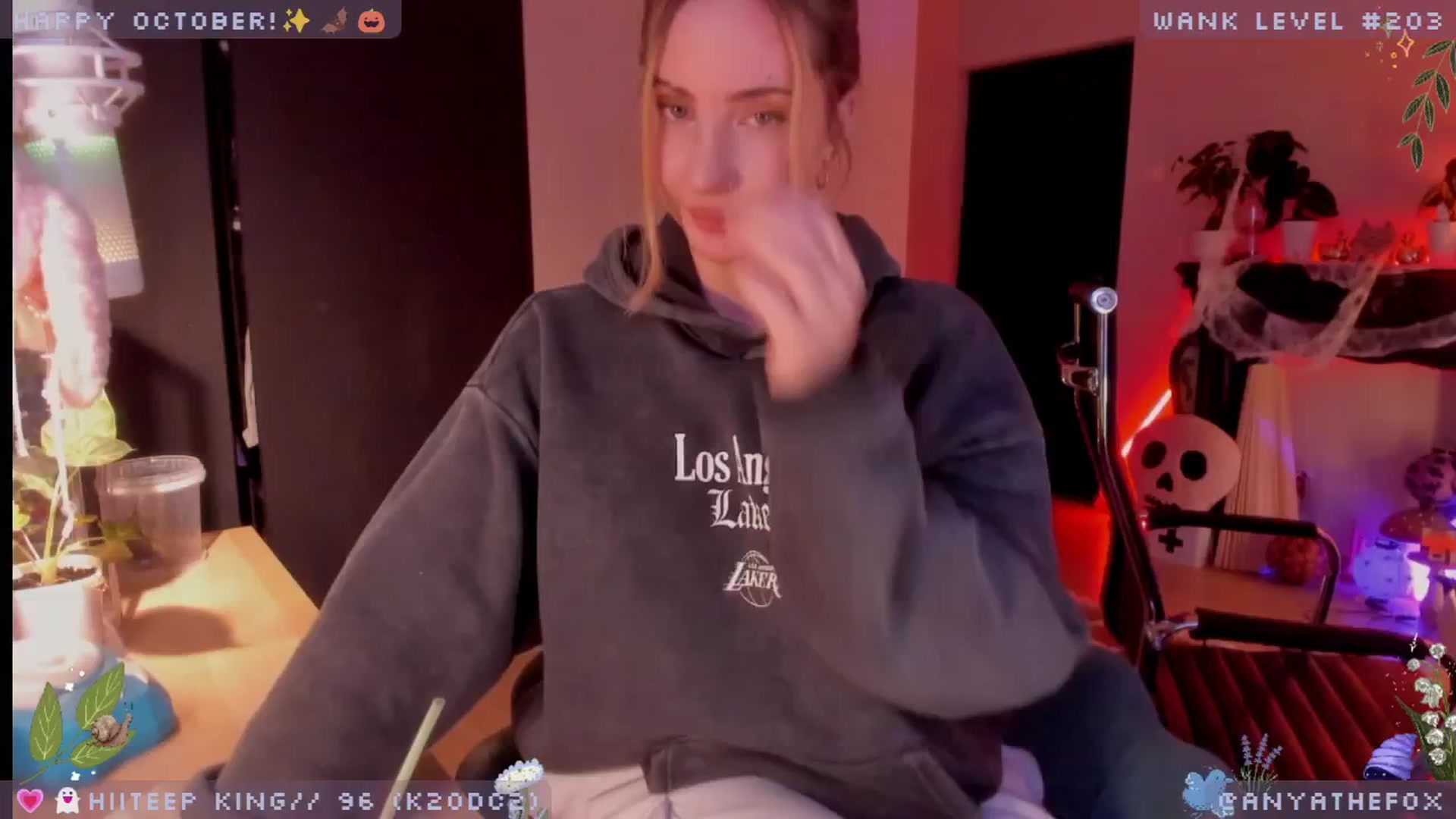 Gallery image thumbnail from LoveDove's myfreecams stream on, 10/24/2025, 09:46 image 6 of 20
