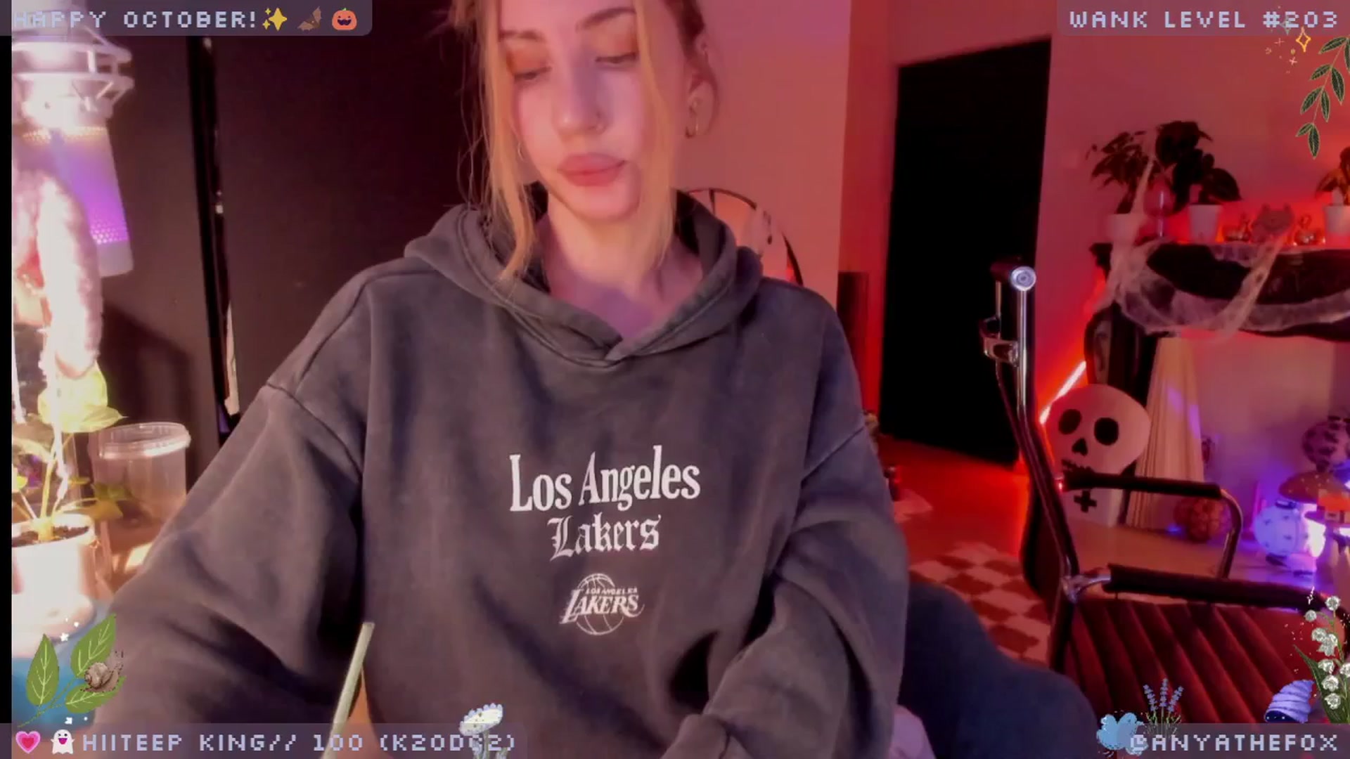 Gallery image thumbnail from LoveDove's myfreecams stream on, 10/24/2025, 09:46 image 19 of 20