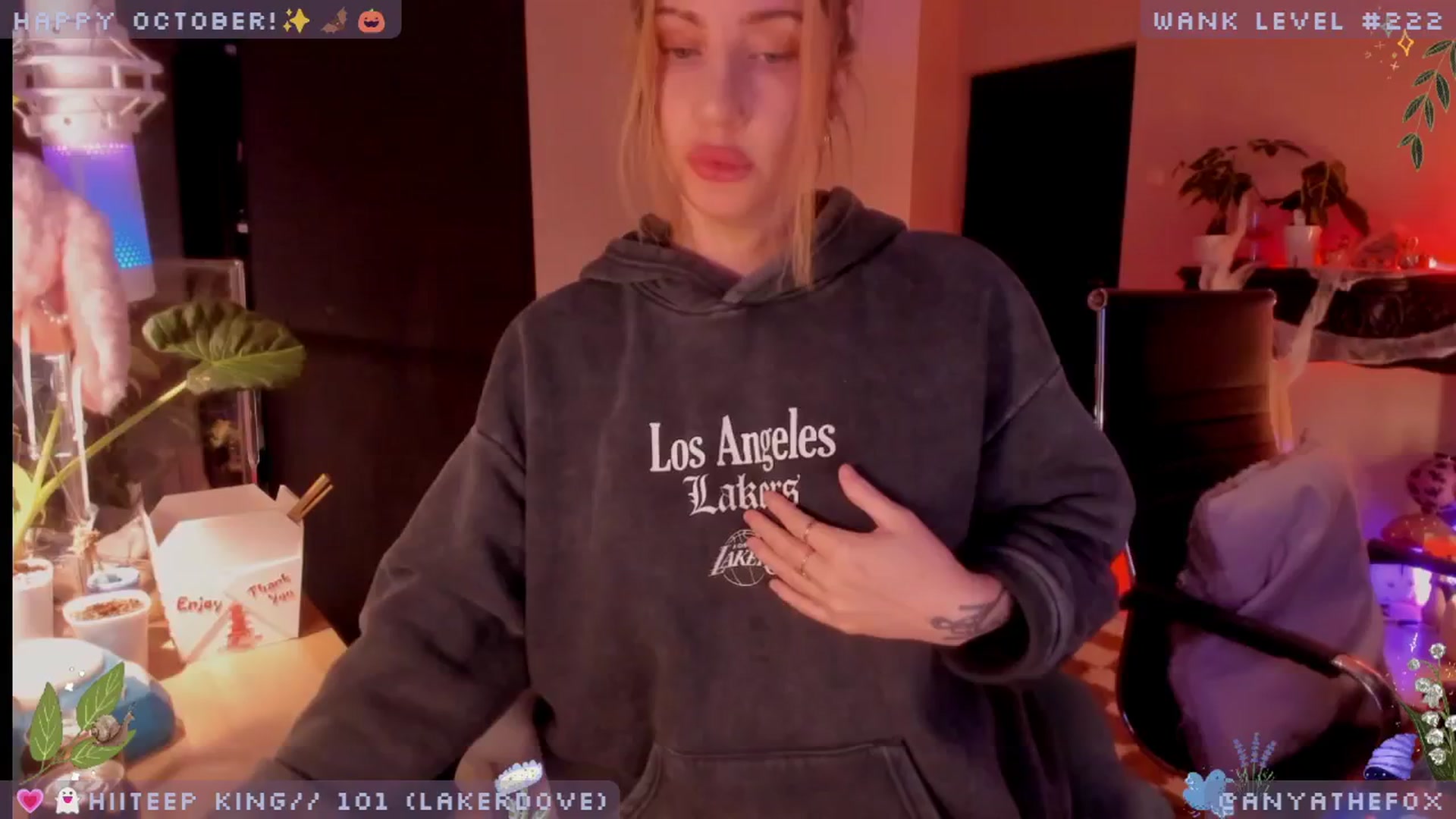 Gallery image thumbnail from LoveDove's myfreecams stream on, 10/25/2025, 07:50 image 3 of 20
