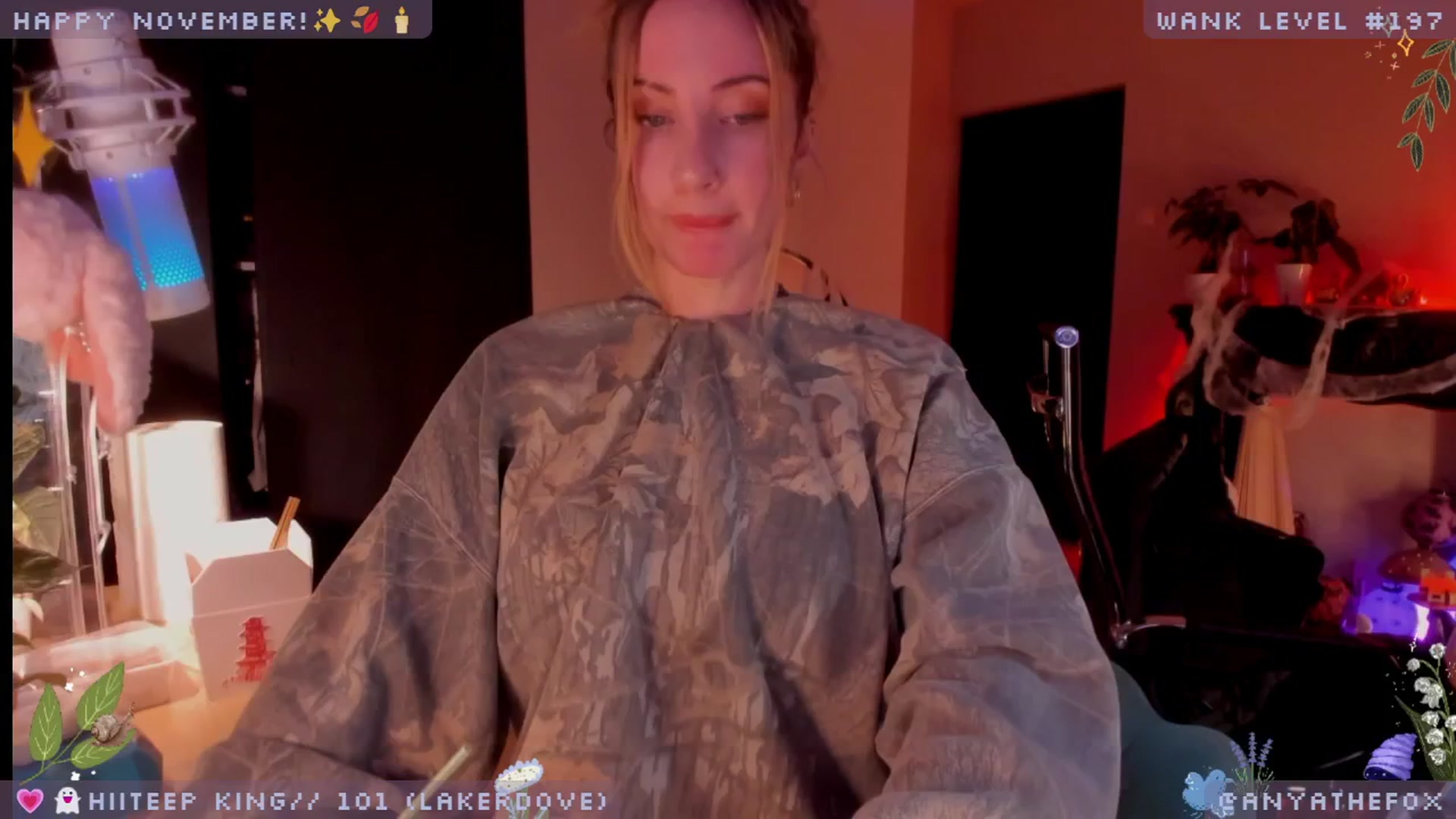 Gallery image thumbnail from LoveDove's myfreecams stream on, 11/01/2025, 09:30 image 1 of 20