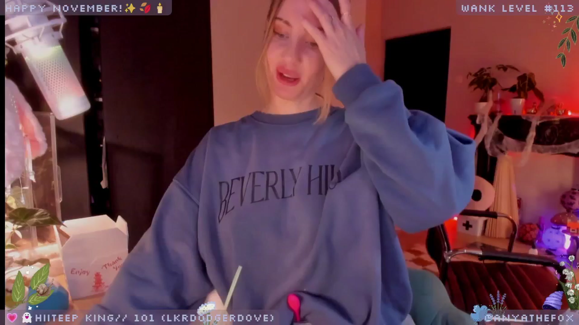 Gallery image thumbnail from LoveDove's myfreecams stream on, 11/02/2025, 09:26 image 6 of 20