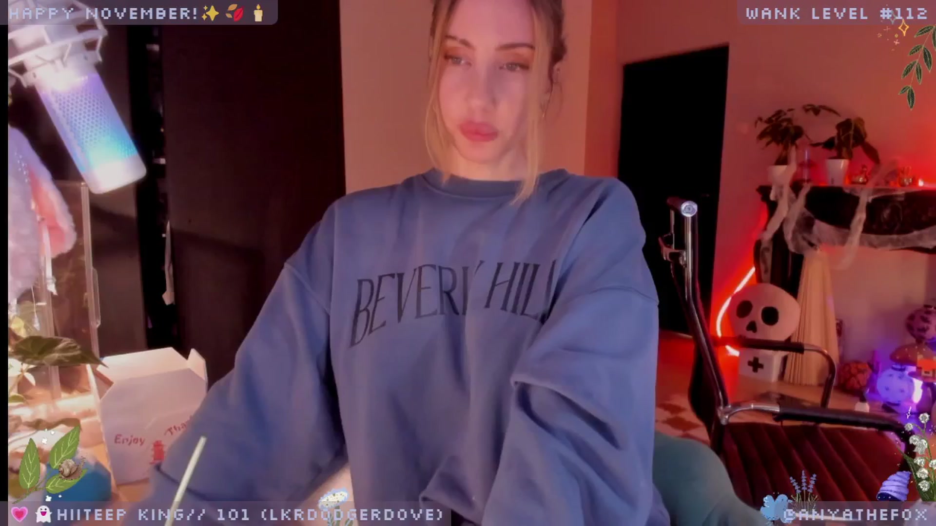 Gallery image thumbnail from LoveDove's myfreecams stream on, 11/02/2025, 09:26 image 16 of 20