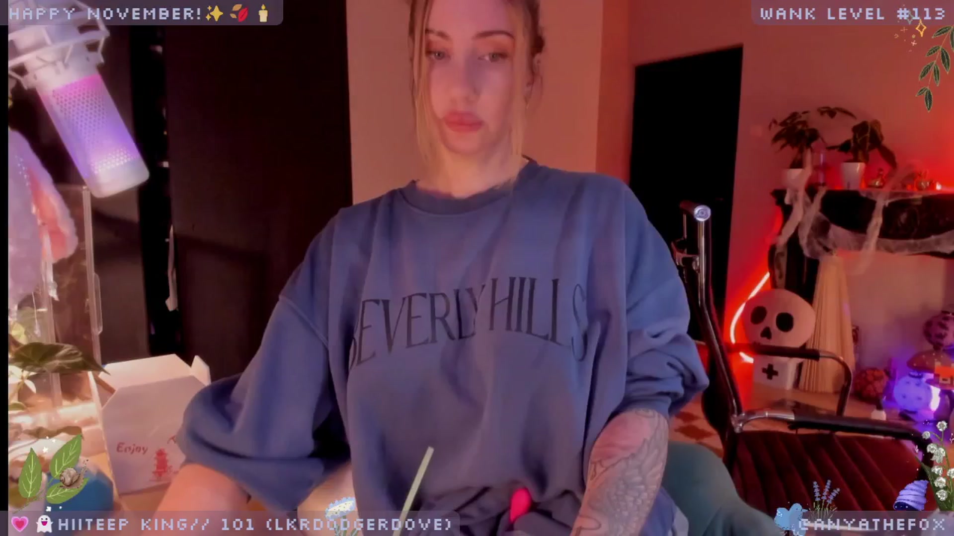 Gallery image thumbnail from LoveDove's myfreecams stream on, 11/02/2025, 09:26 image 2 of 20