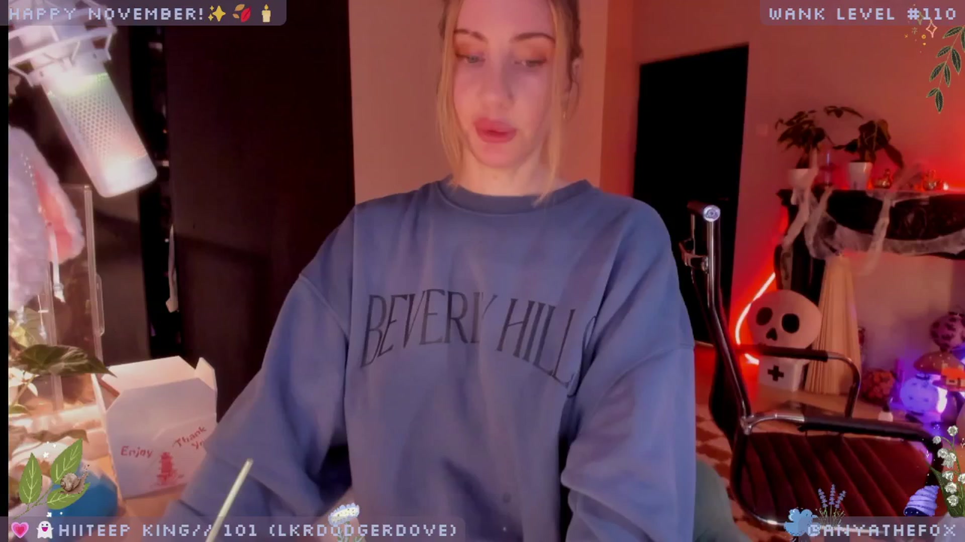 Gallery image thumbnail from LoveDove's myfreecams stream on, 11/02/2025, 10:08 image 11 of 20