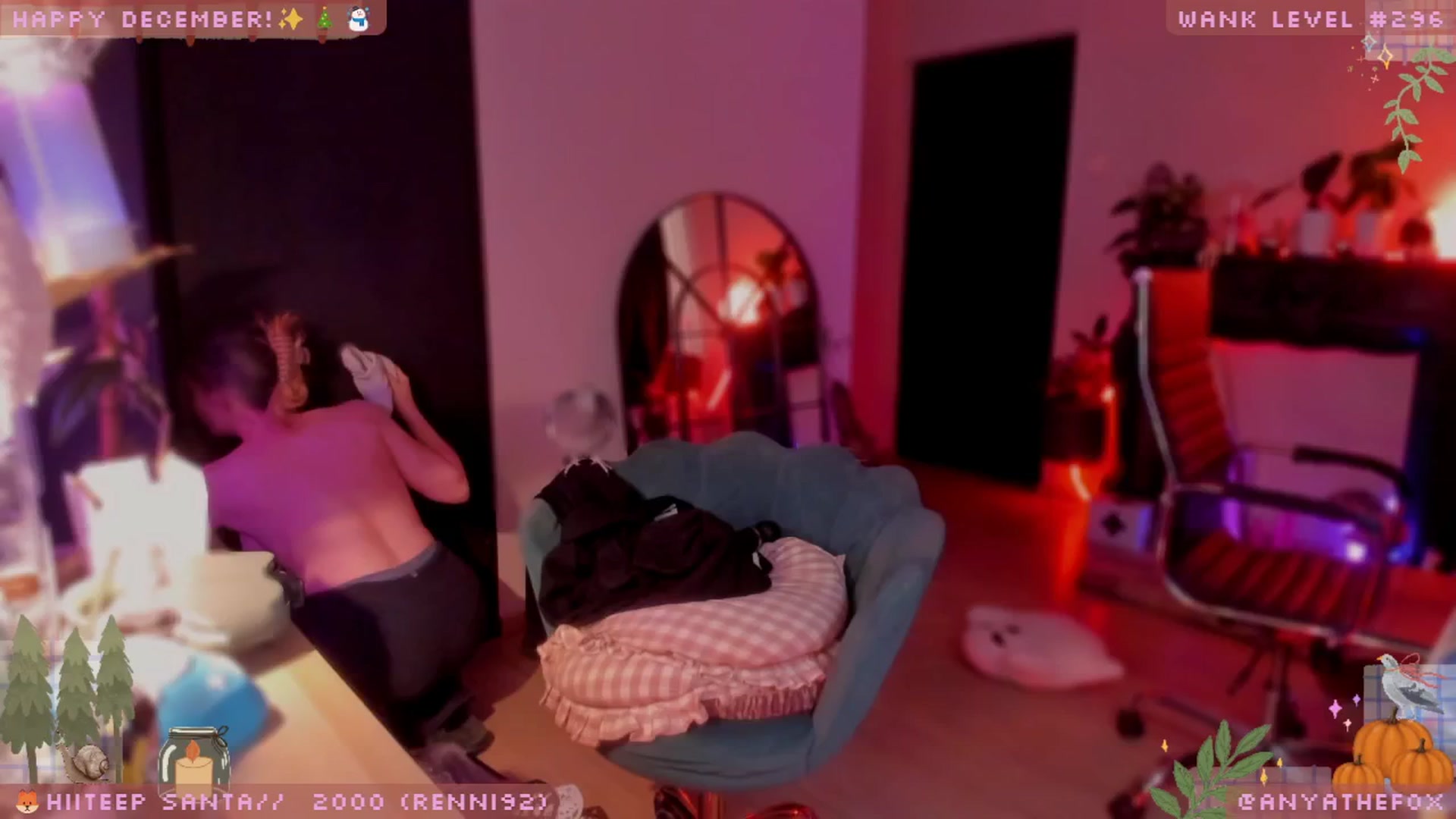 Gallery image thumbnail from LoveDove's myfreecams stream on, 12/04/2025, 08:37 image 12 of 20