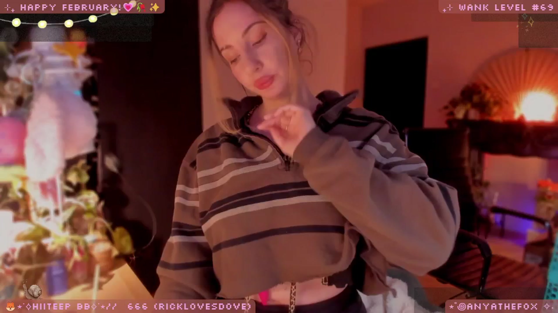 Gallery image thumbnail from LoveDove's myfreecams stream on, 02/01/2026, 10:32 image 16 of 20