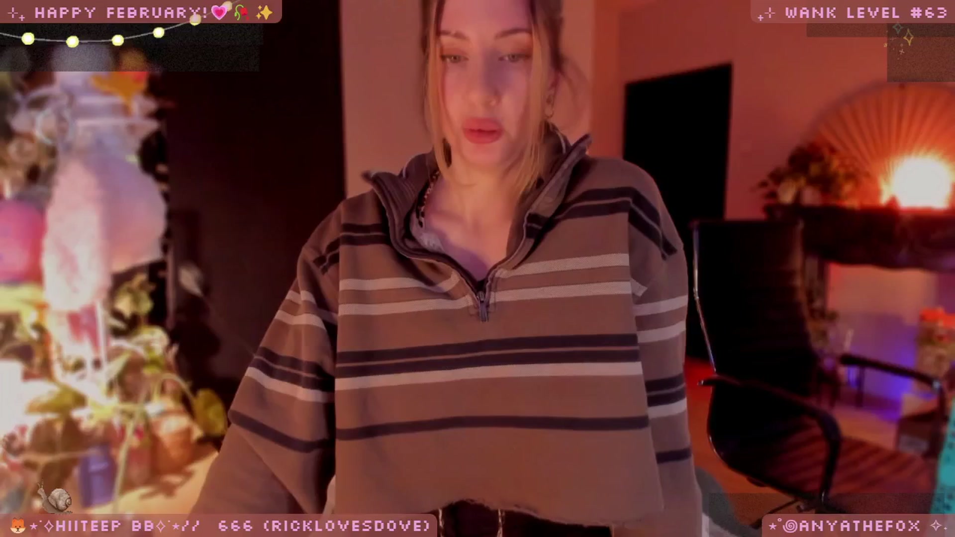 Gallery image thumbnail from LoveDove's myfreecams stream on, 02/01/2026, 10:32 image 14 of 20