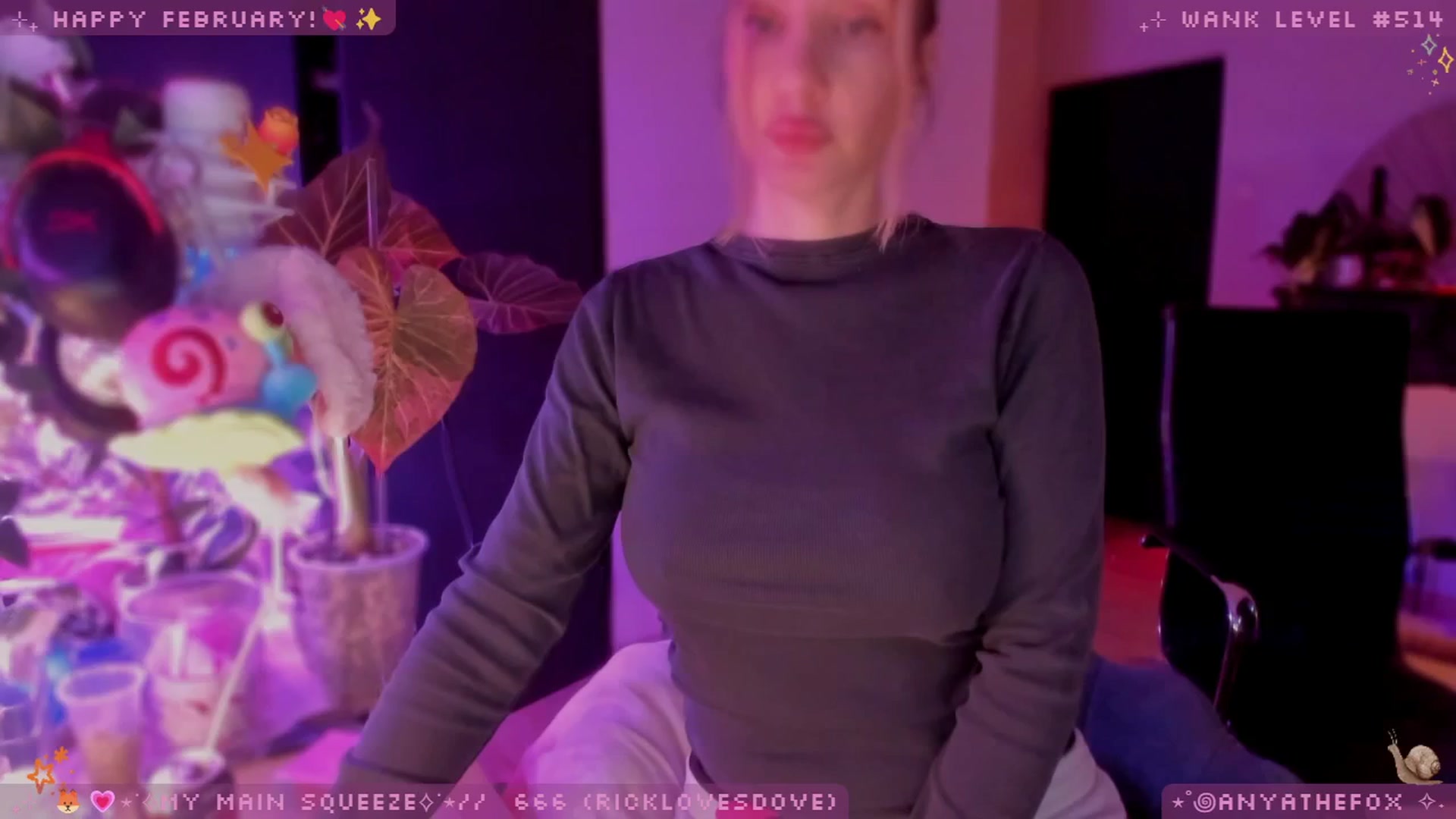 Gallery image thumbnail from LoveDove's myfreecams stream on, 02/14/2026, 10:22 image 3 of 20