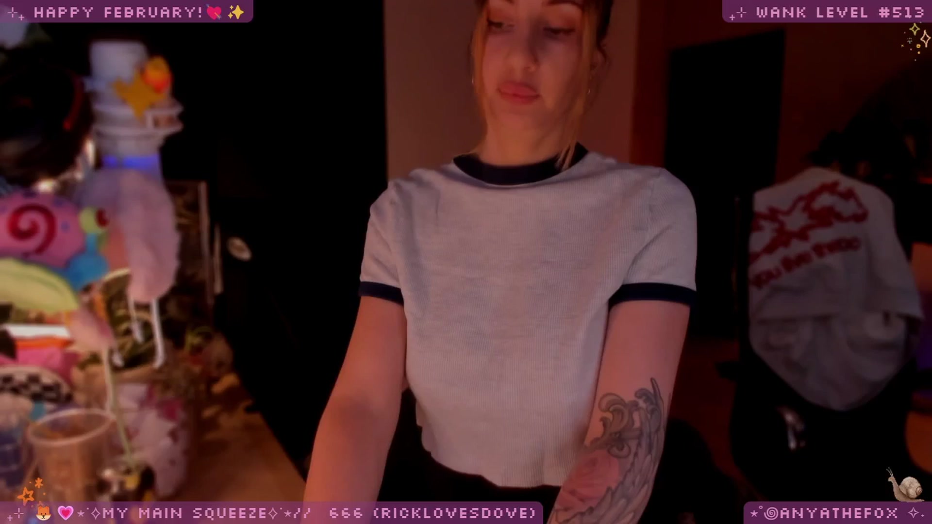 Gallery image thumbnail from LoveDove's myfreecams stream on, 02/15/2026, 11:04 image 5 of 20