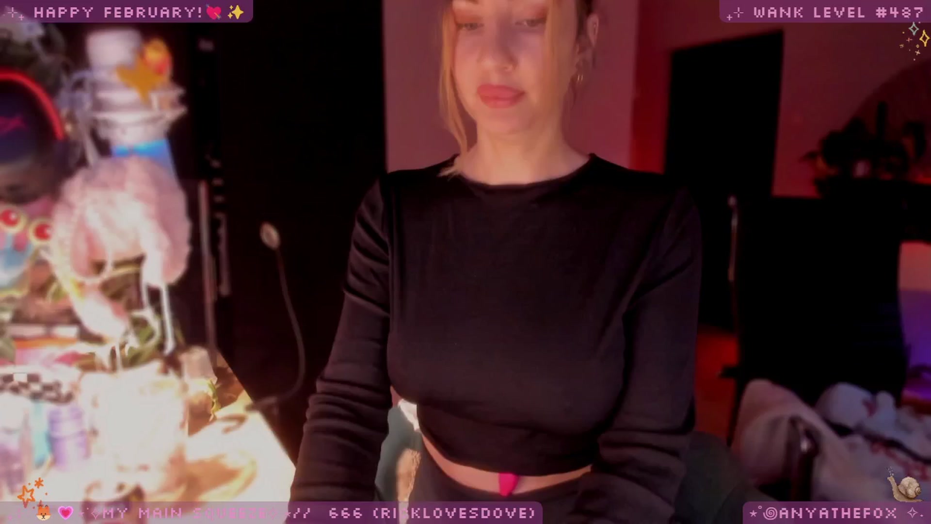 Gallery image thumbnail from LoveDove's myfreecams stream on, 02/16/2026, 07:45 image 14 of 20