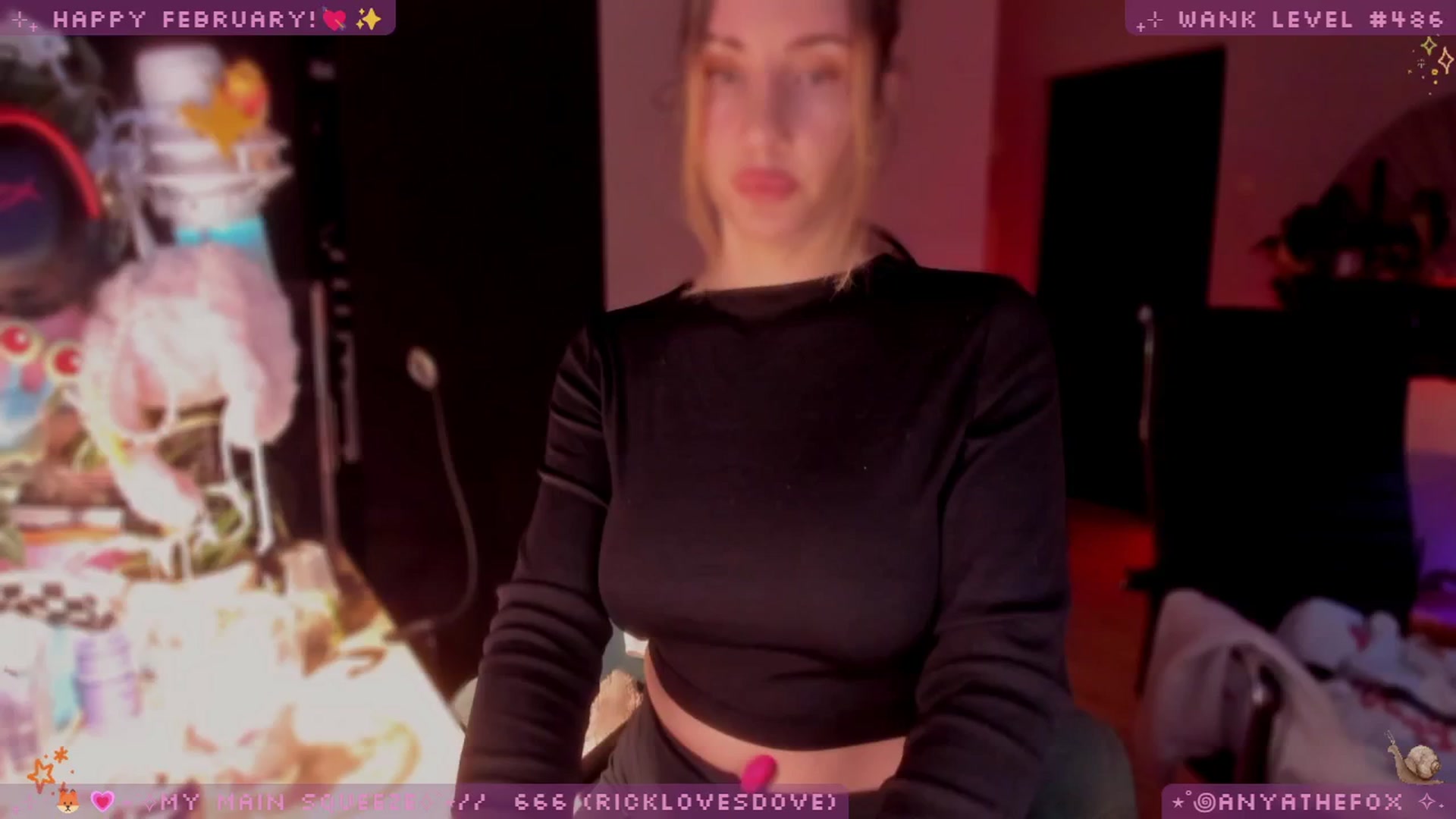 Gallery image thumbnail from LoveDove's myfreecams stream on, 02/16/2026, 08:18 image 19 of 20