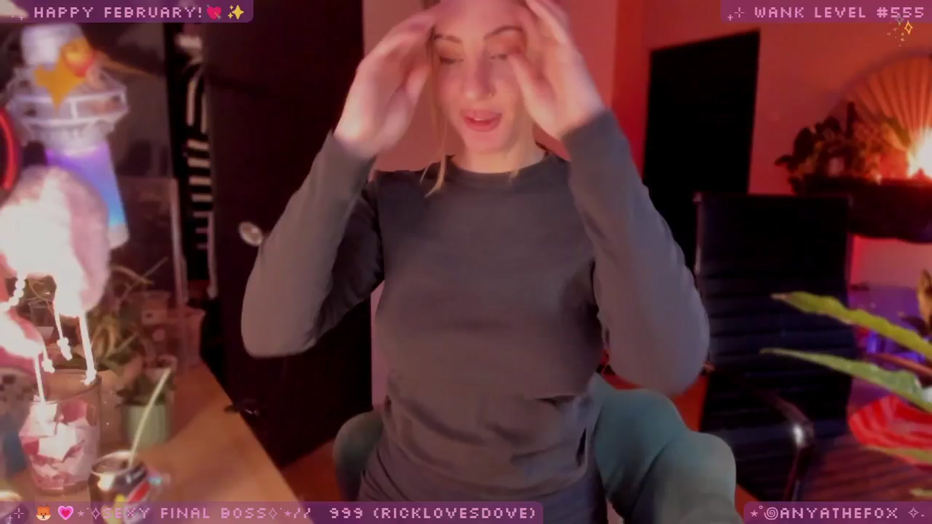 Gallery image thumbnail from LoveDove's myfreecams stream on, 02/19/2026, 09:42 image 7 of 20