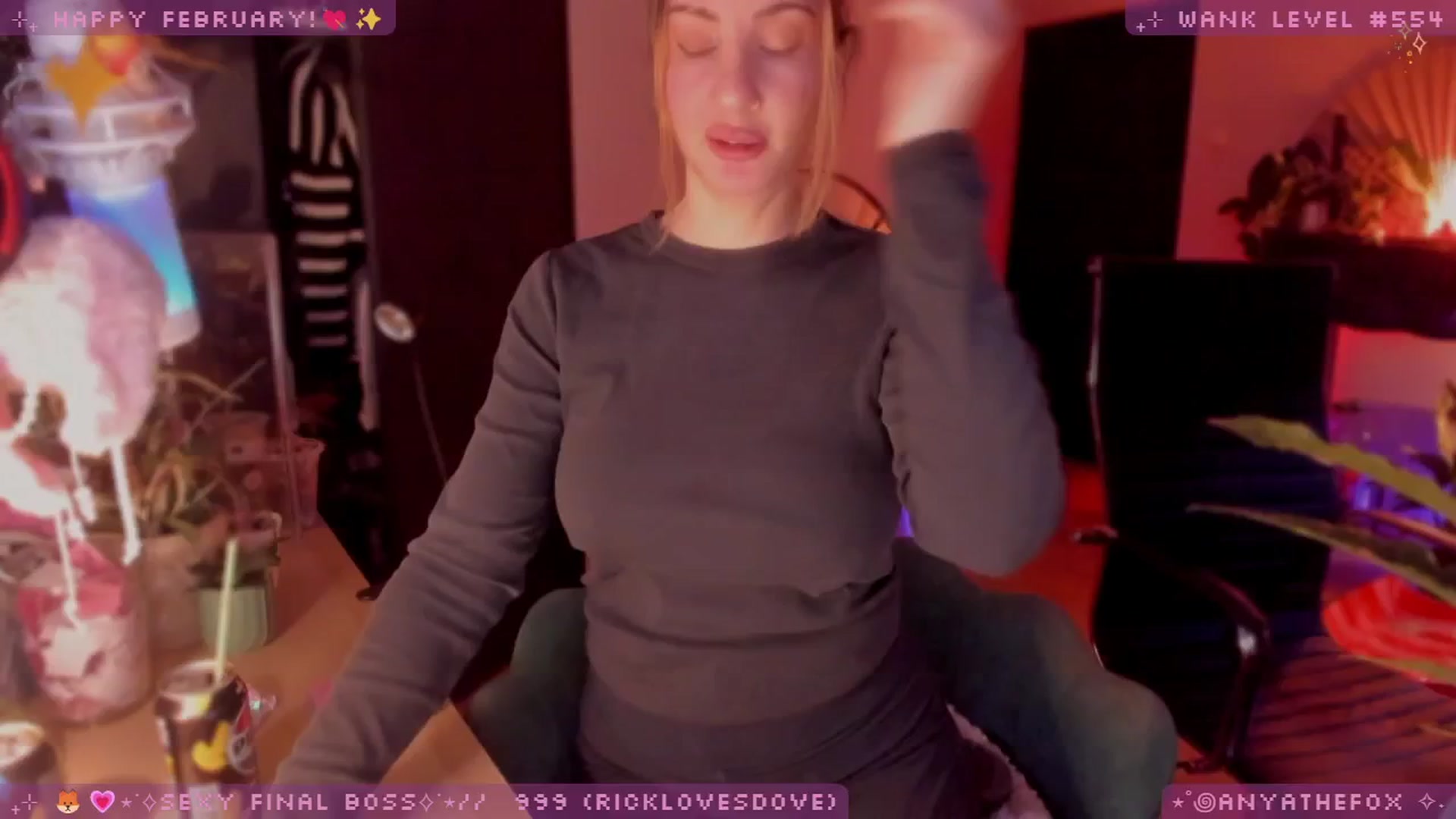 Gallery image thumbnail from LoveDove's myfreecams stream on, 02/19/2026, 09:42 image 14 of 20