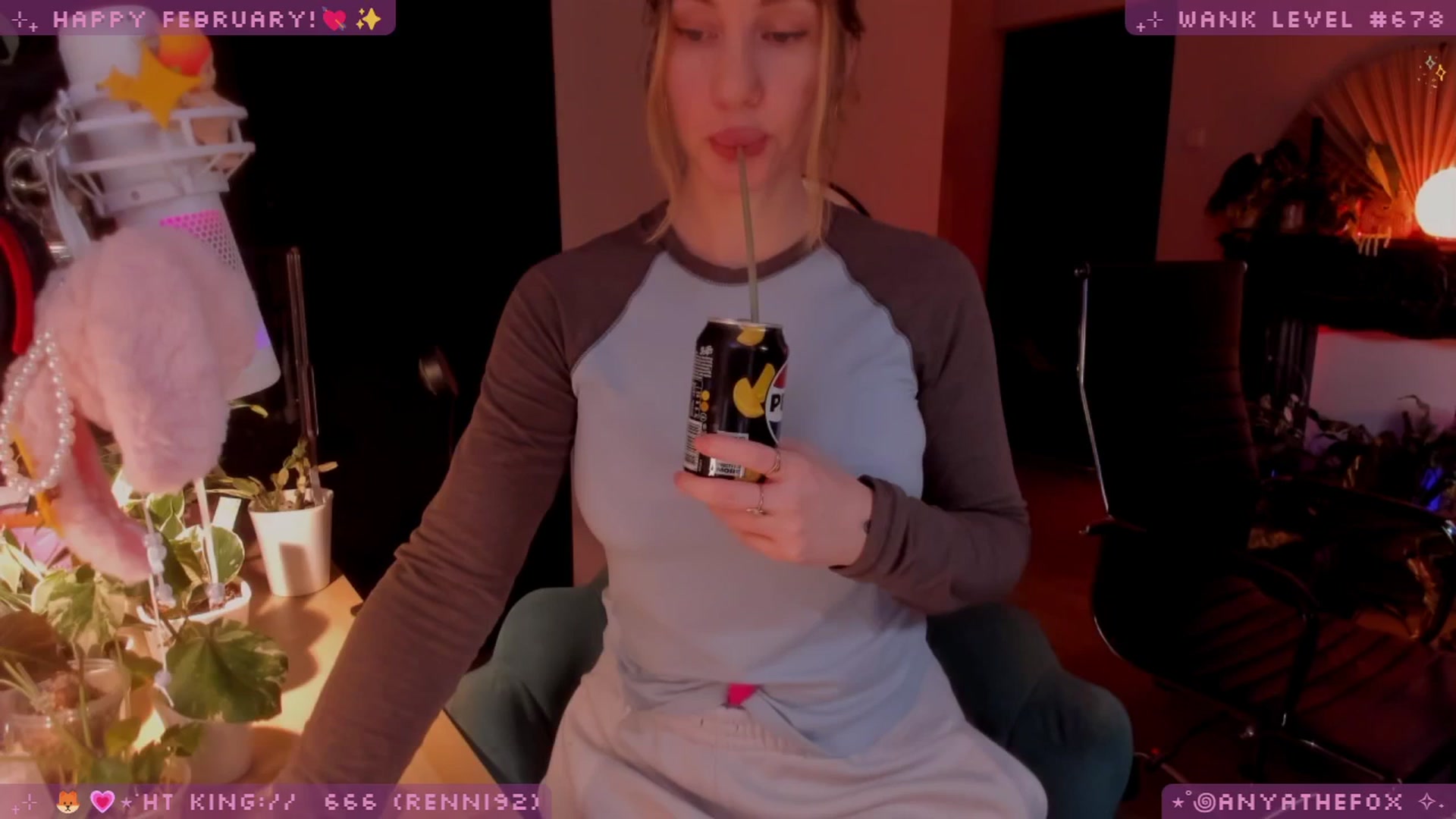 Gallery image thumbnail from LoveDove's myfreecams stream on, 02/27/2026, 09:05 image 8 of 20