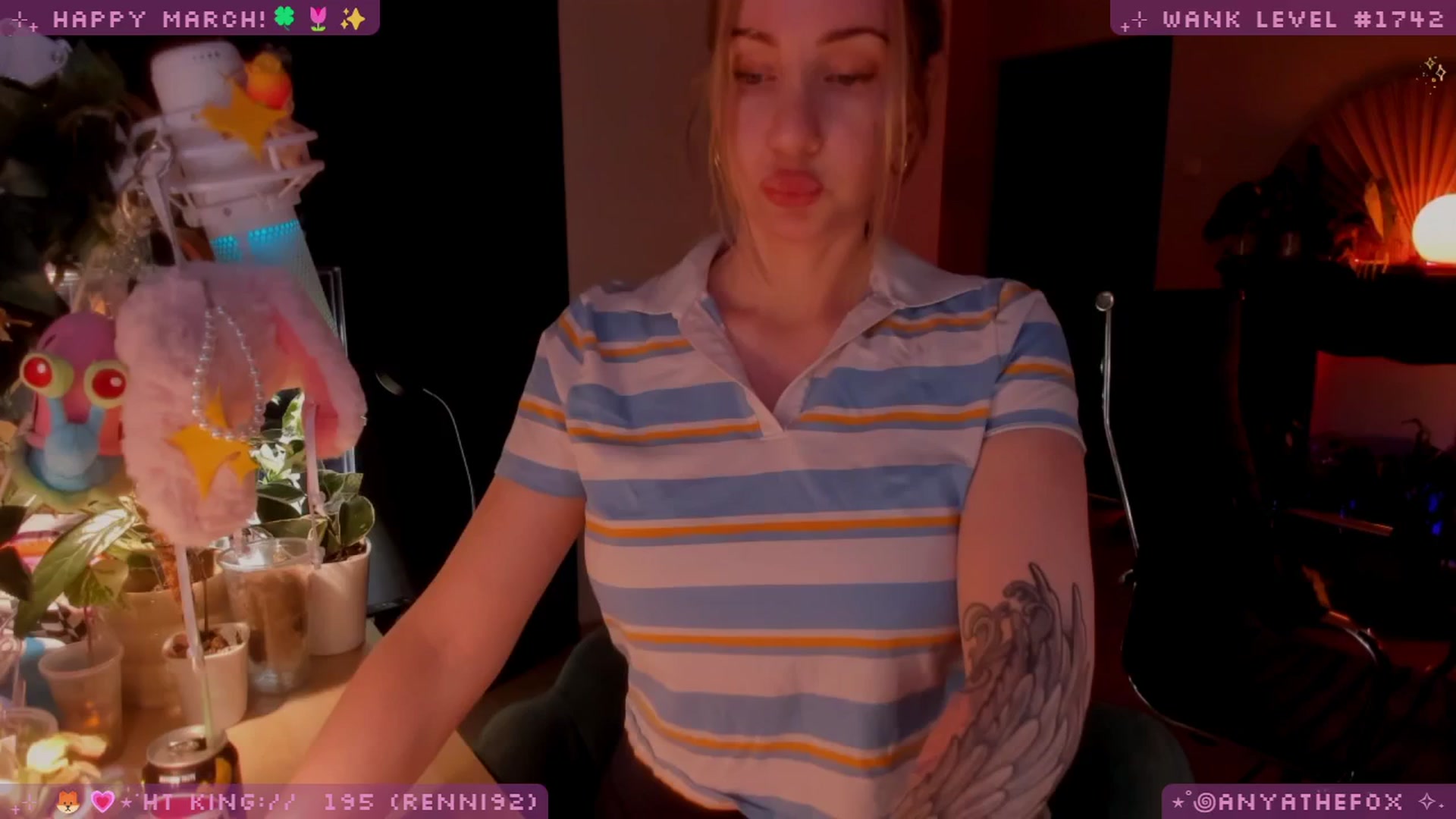 Gallery image thumbnail from LoveDove's myfreecams stream on, 03/05/2026, 09:14 image 2 of 20