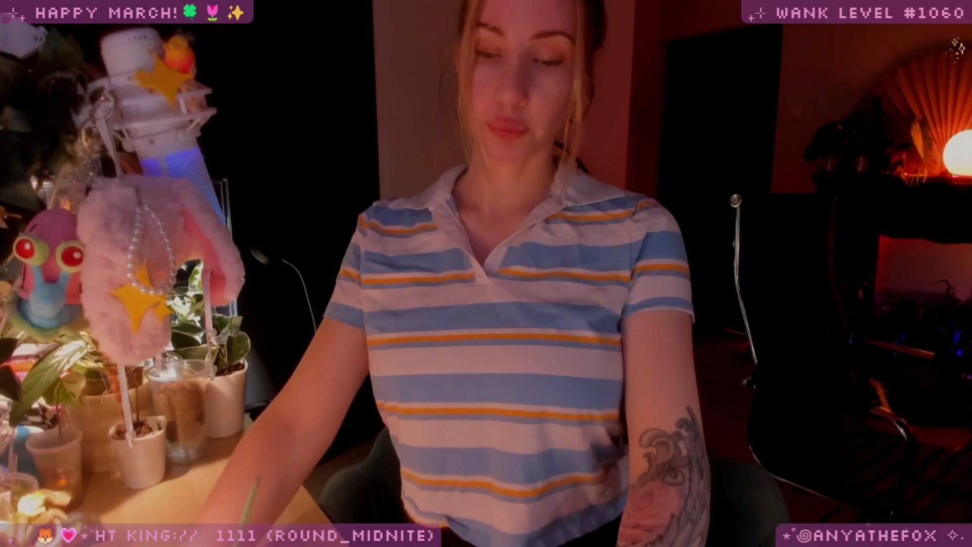 Gallery image thumbnail from LoveDove's myfreecams stream on, 03/05/2026, 09:14 image 12 of 20