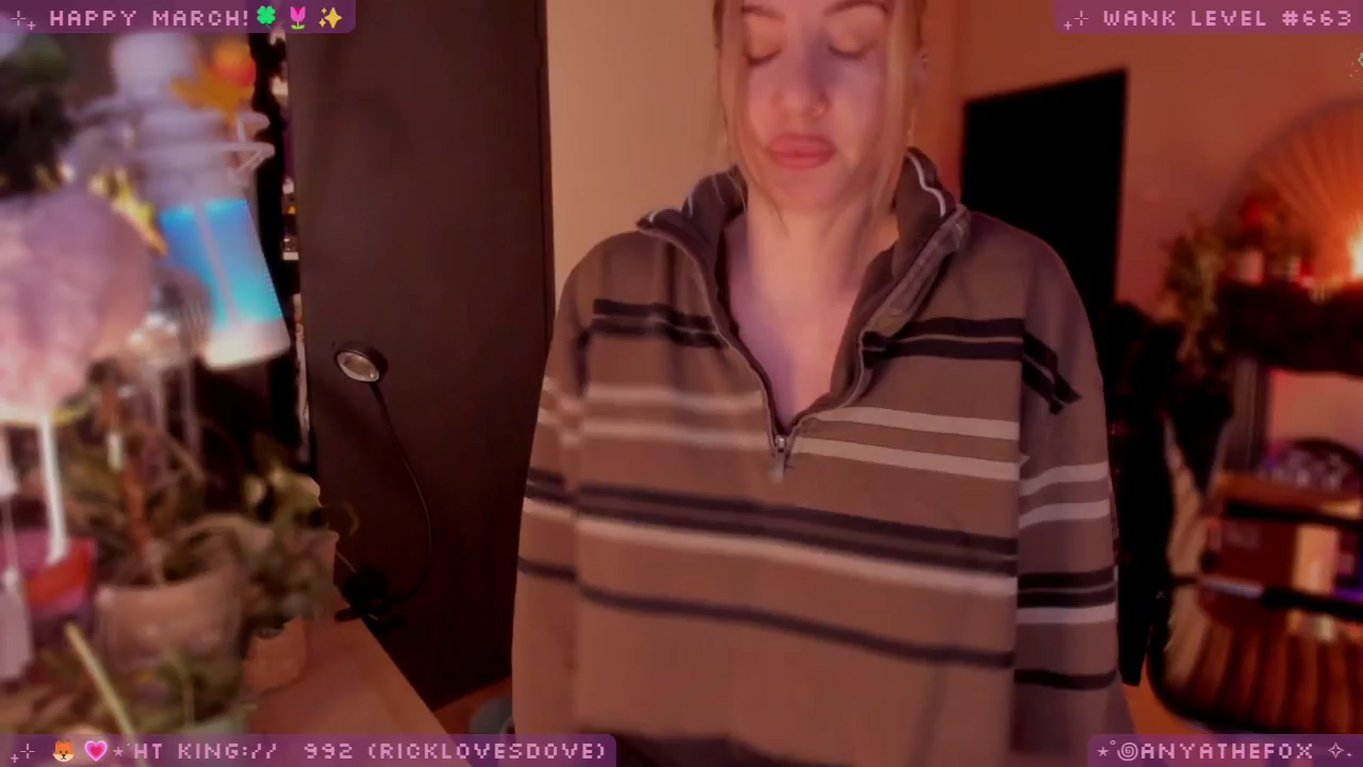 Gallery image thumbnail from LoveDove's myfreecams stream on, 03/20/2026, 08:05 image 8 of 20
