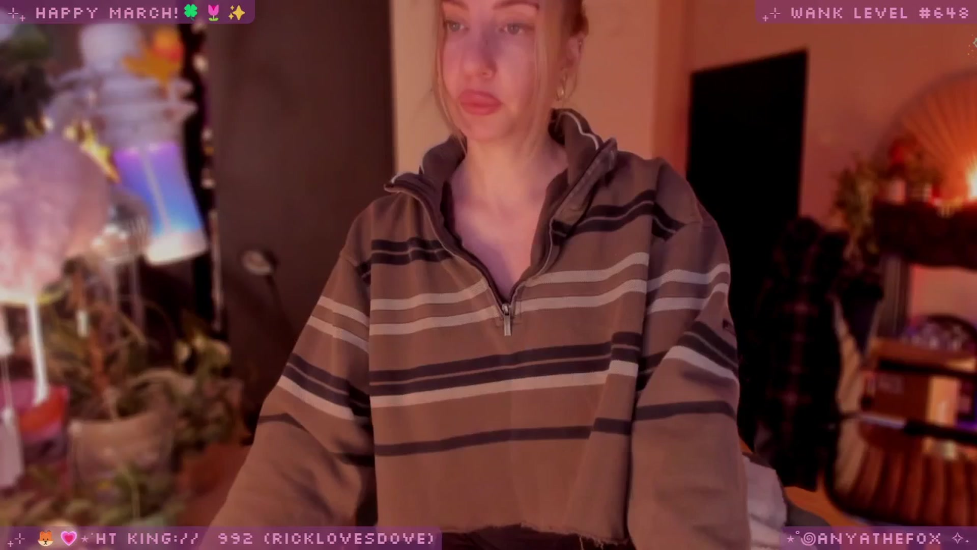 Gallery image thumbnail from LoveDove's myfreecams stream on, 03/20/2026, 08:05 image 15 of 20
