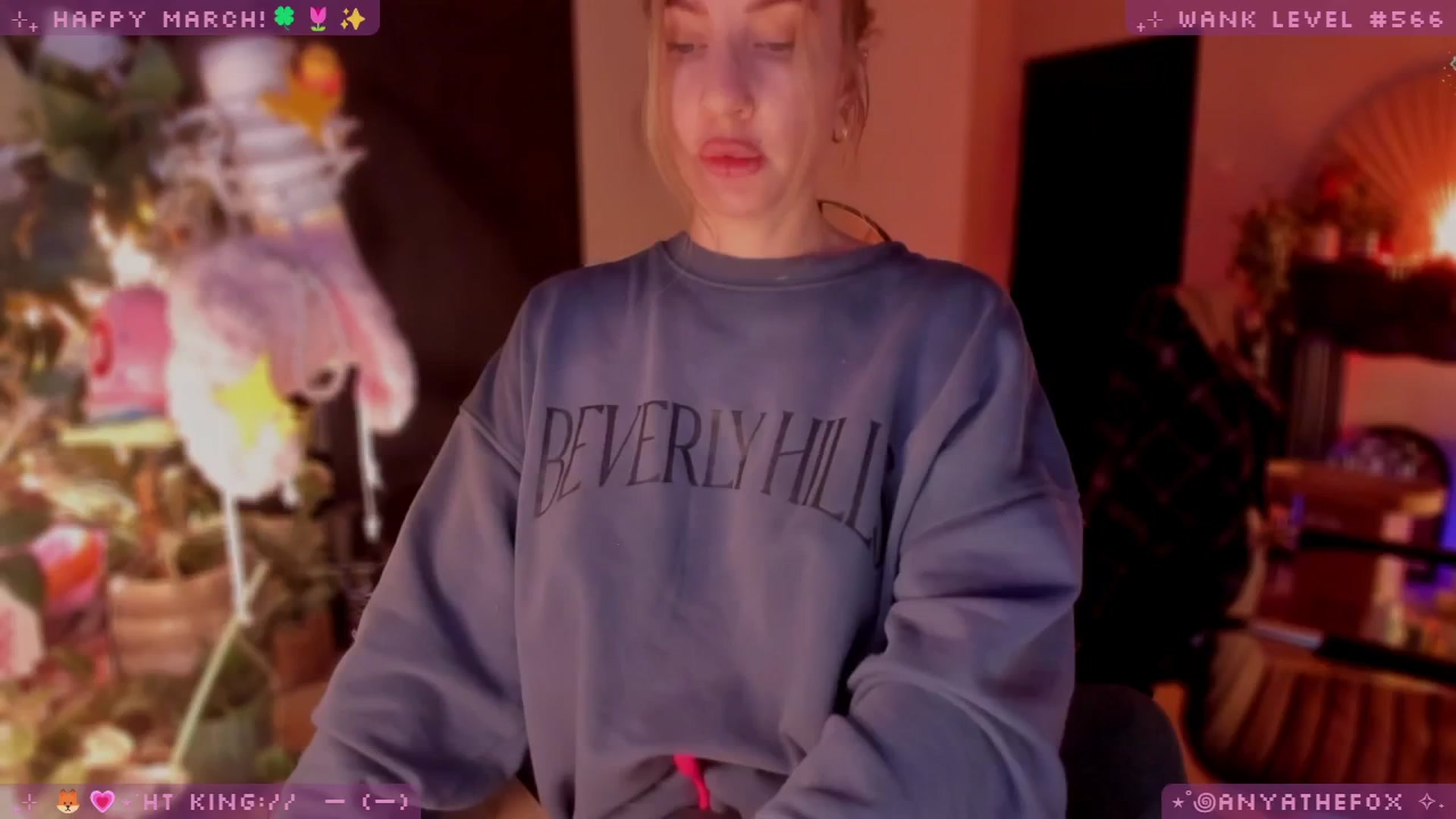 Gallery image thumbnail from LoveDove's myfreecams stream on, 03/21/2026, 09:17 image 1 of 20