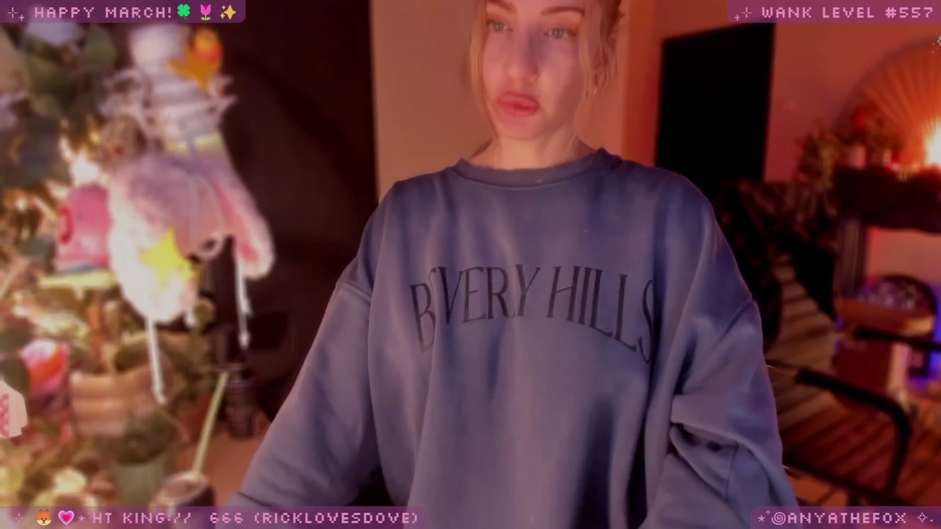 Gallery image thumbnail from LoveDove's myfreecams stream on, 03/21/2026, 09:17 image 5 of 20