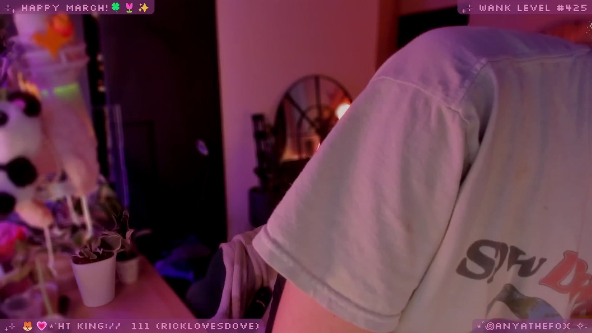 Gallery image thumbnail from LoveDove's myfreecams stream on, 03/26/2026, 08:15 image 4 of 20