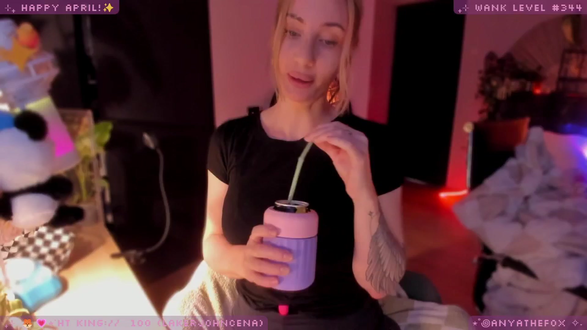 Gallery image thumbnail from LoveDove's myfreecams stream on, 04/06/2026, 07:20 image 11 of 20