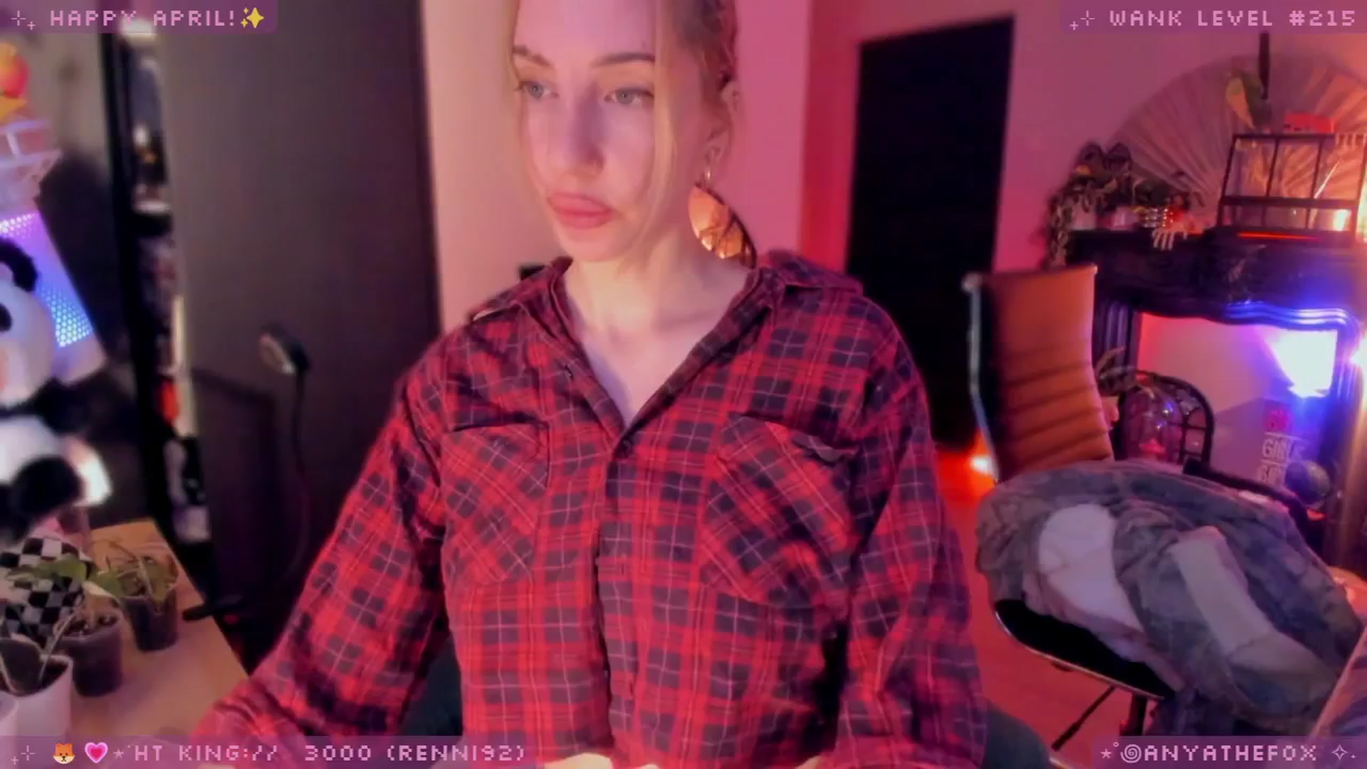 Gallery image thumbnail from LoveDove's myfreecams stream on, 04/10/2026, 08:16 image 16 of 20