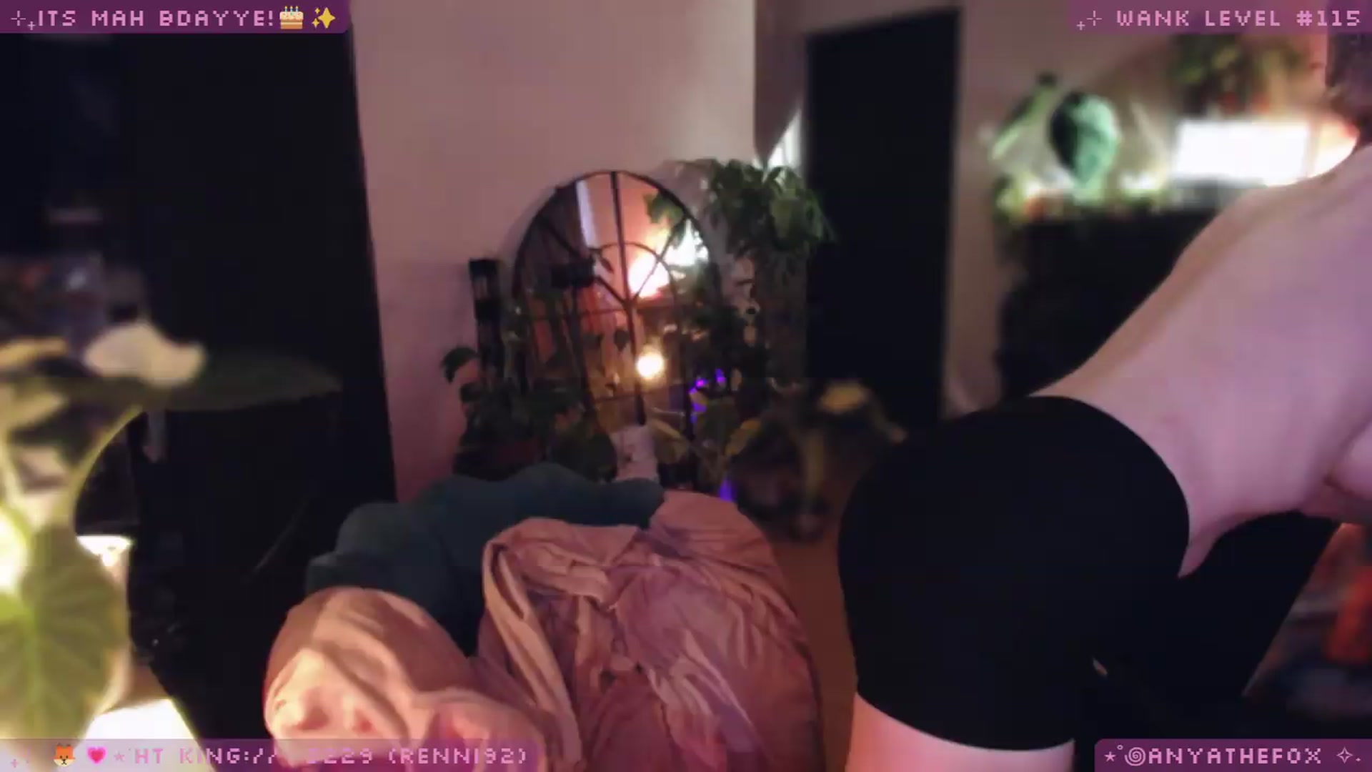 Gallery image thumbnail from LoveDove's myfreecams stream on, 06/08/2026, 09:10 image 7 of 20
