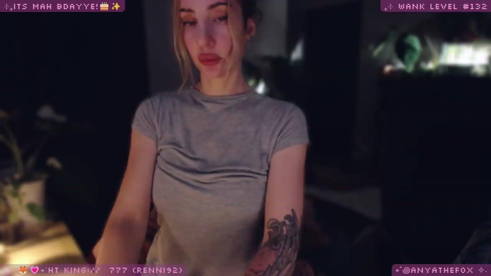 Gallery image thumbnail from LoveDove's myfreecams stream on, 06/11/2026, 08:45 image 11 of 20