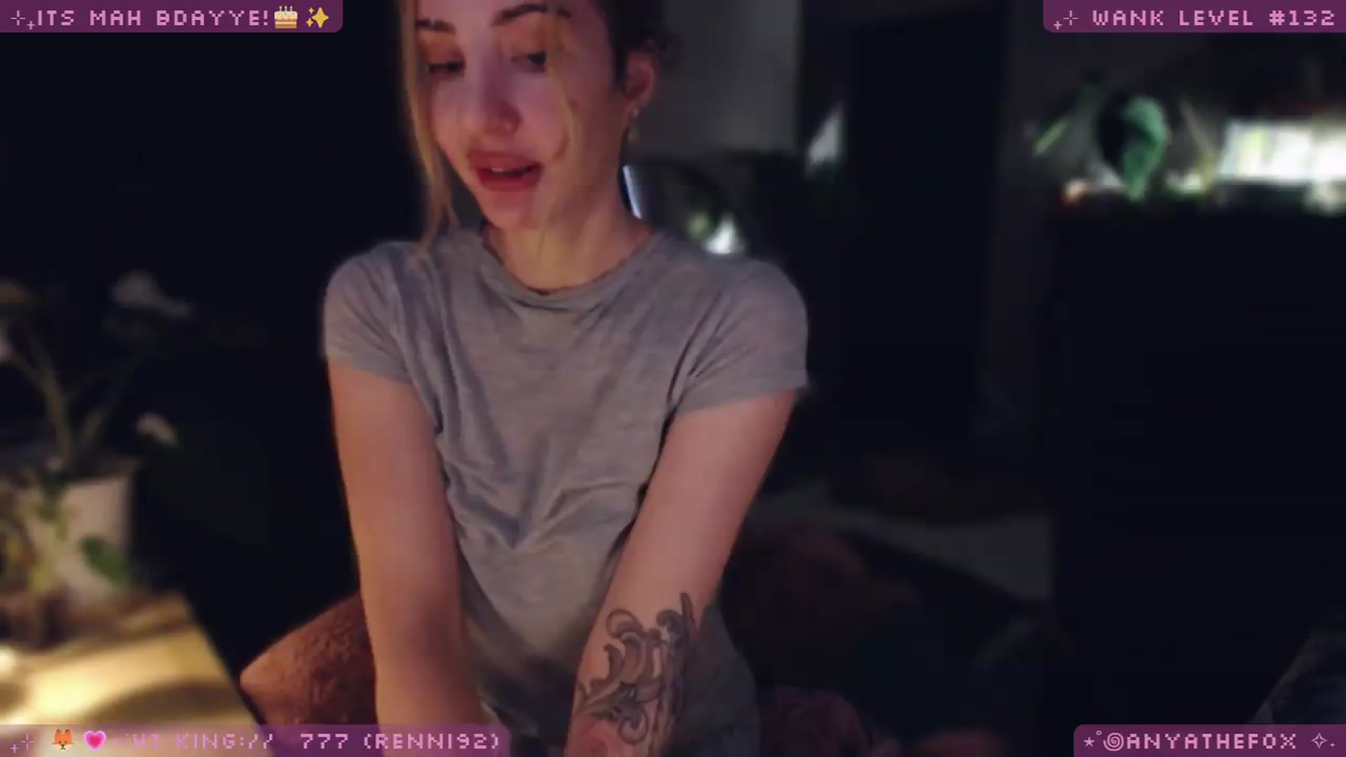 Gallery image thumbnail from LoveDove's myfreecams stream on, 06/11/2026, 08:45 image 9 of 20