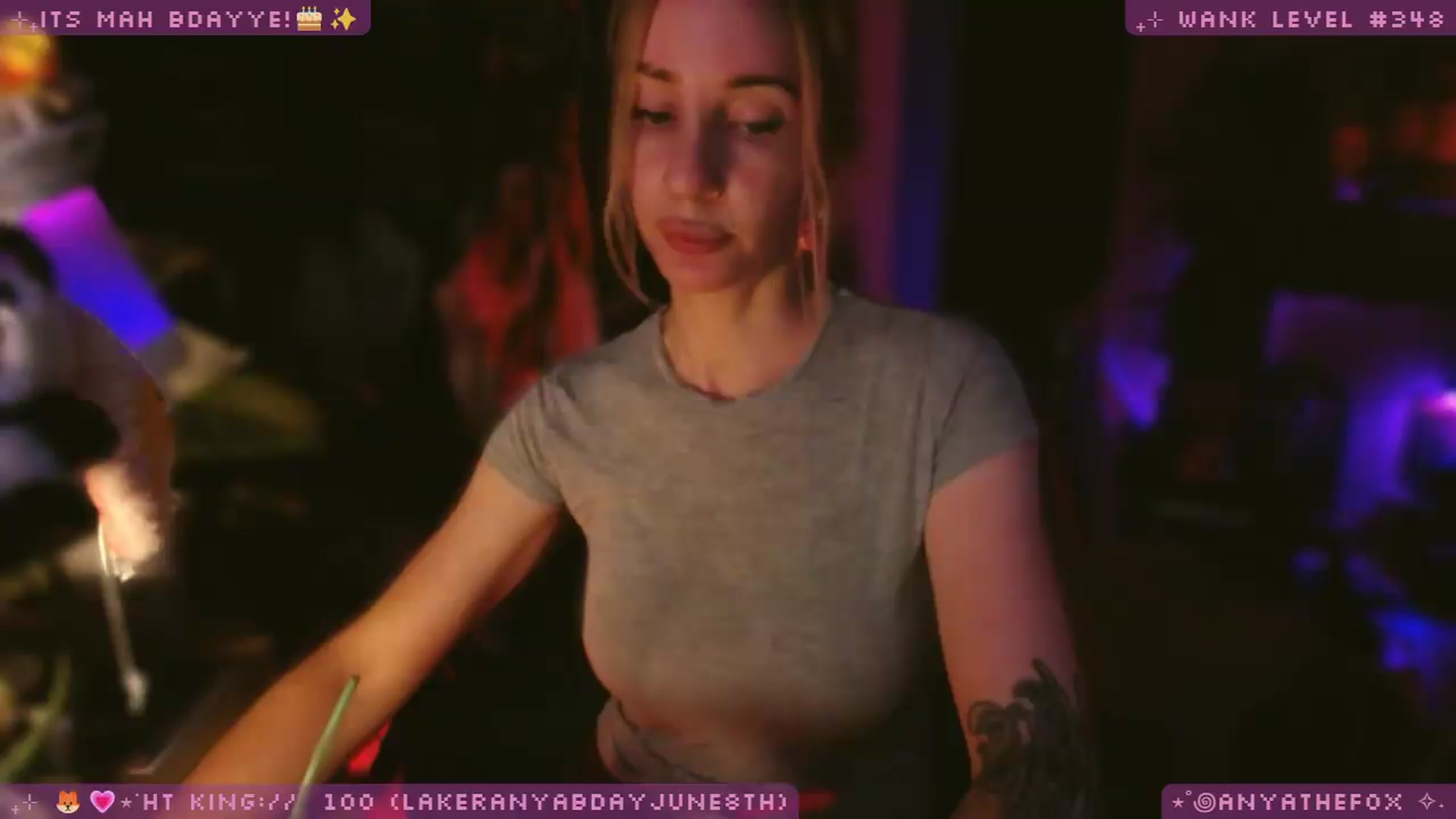 Gallery image thumbnail from LoveDove's myfreecams stream on, 06/28/2026, 08:58 image 10 of 20