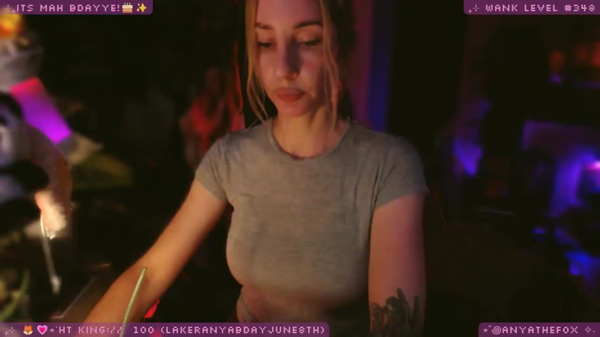 Gallery image thumbnail from LoveDove's myfreecams stream on, 06/28/2026, 08:58 image 15 of 20