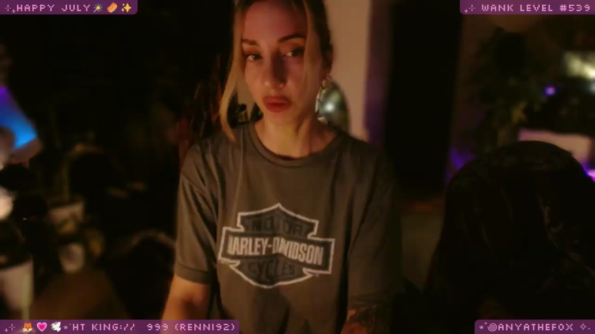Gallery image thumbnail from LoveDove's myfreecams stream on, 07/02/2026, 08:07 image 17 of 20