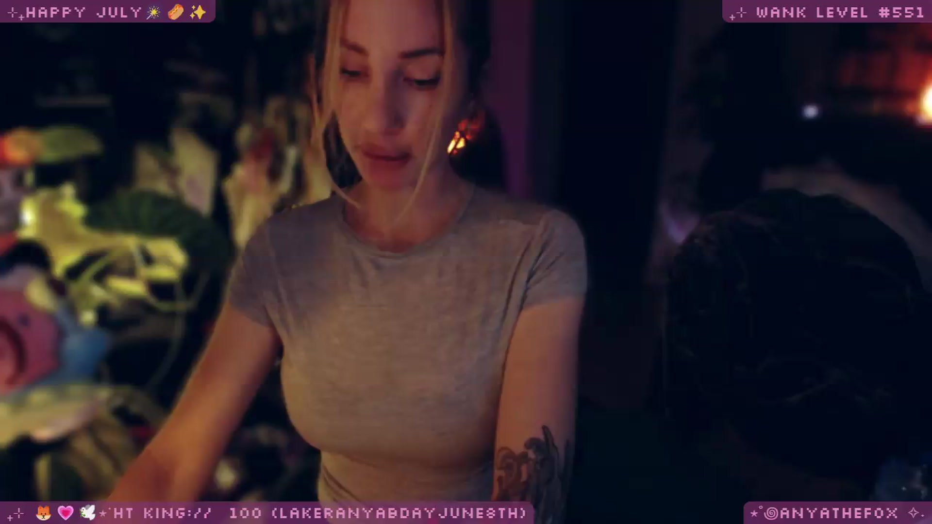 Gallery image thumbnail from LoveDove's myfreecams stream on, 07/04/2026, 07:30 image 2 of 20