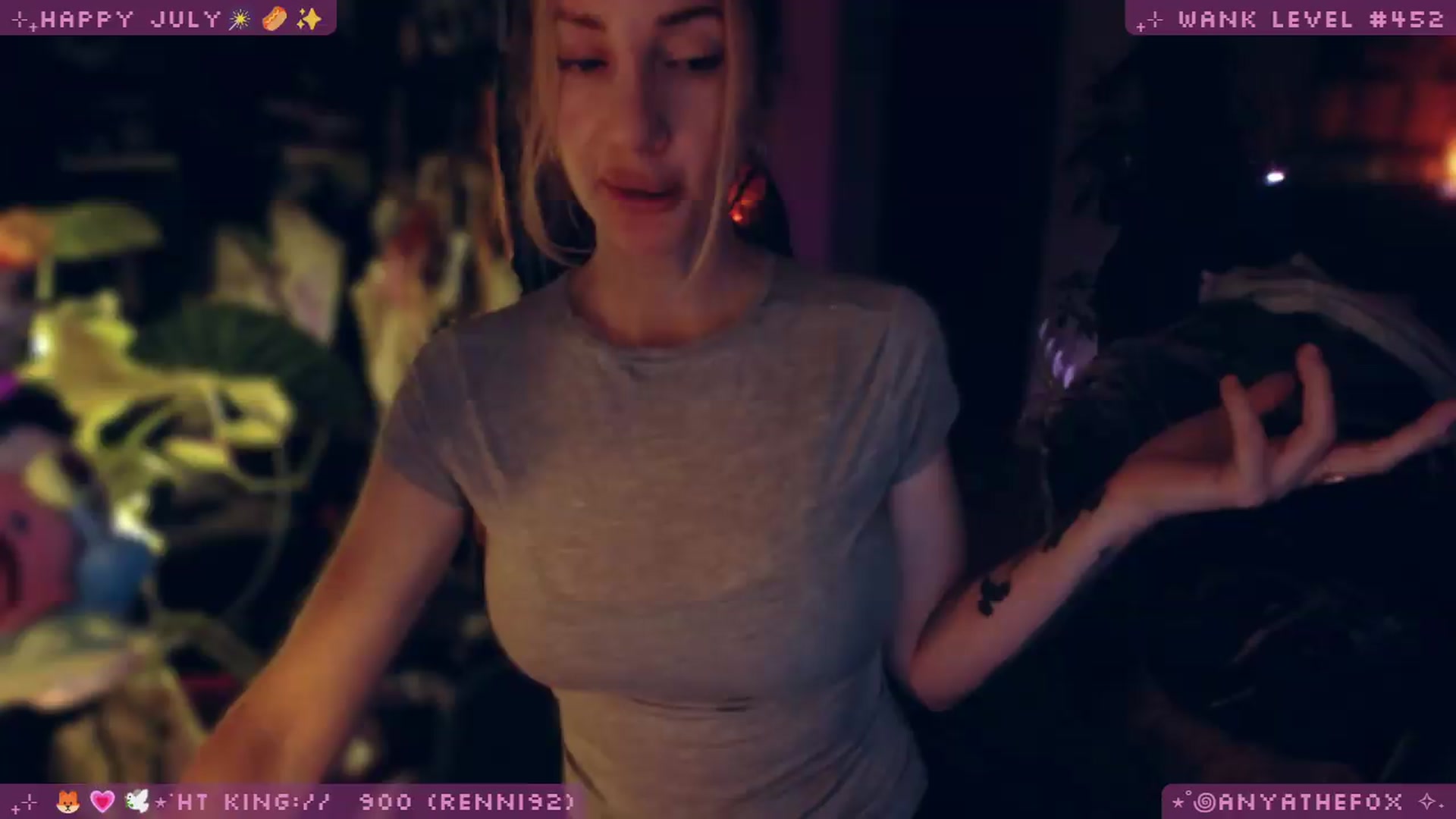 Gallery image thumbnail from LoveDove's myfreecams stream on, 07/04/2026, 08:04 image 5 of 20
