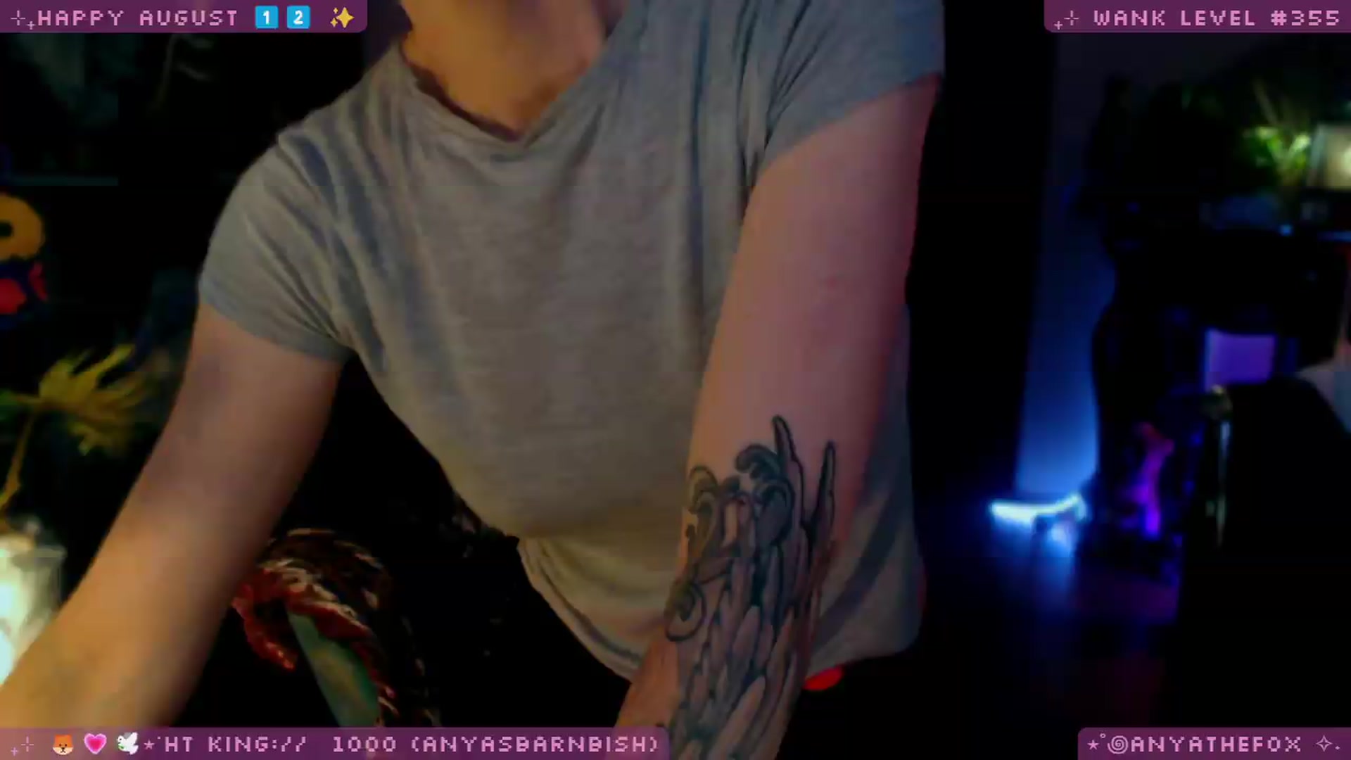 Gallery image thumbnail from LoveDove's myfreecams stream on, 08/06/2026, 07:51 image 17 of 20