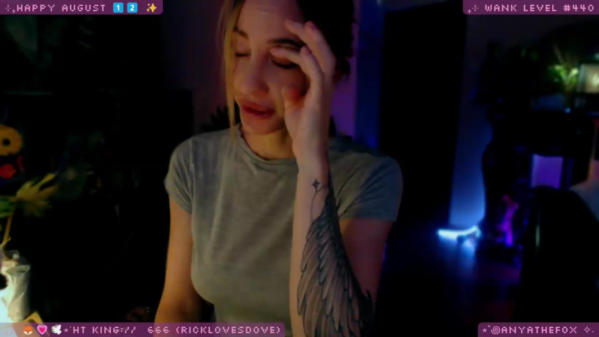 Gallery image thumbnail from LoveDove's myfreecams stream on, 08/06/2026, 07:51 image 7 of 20