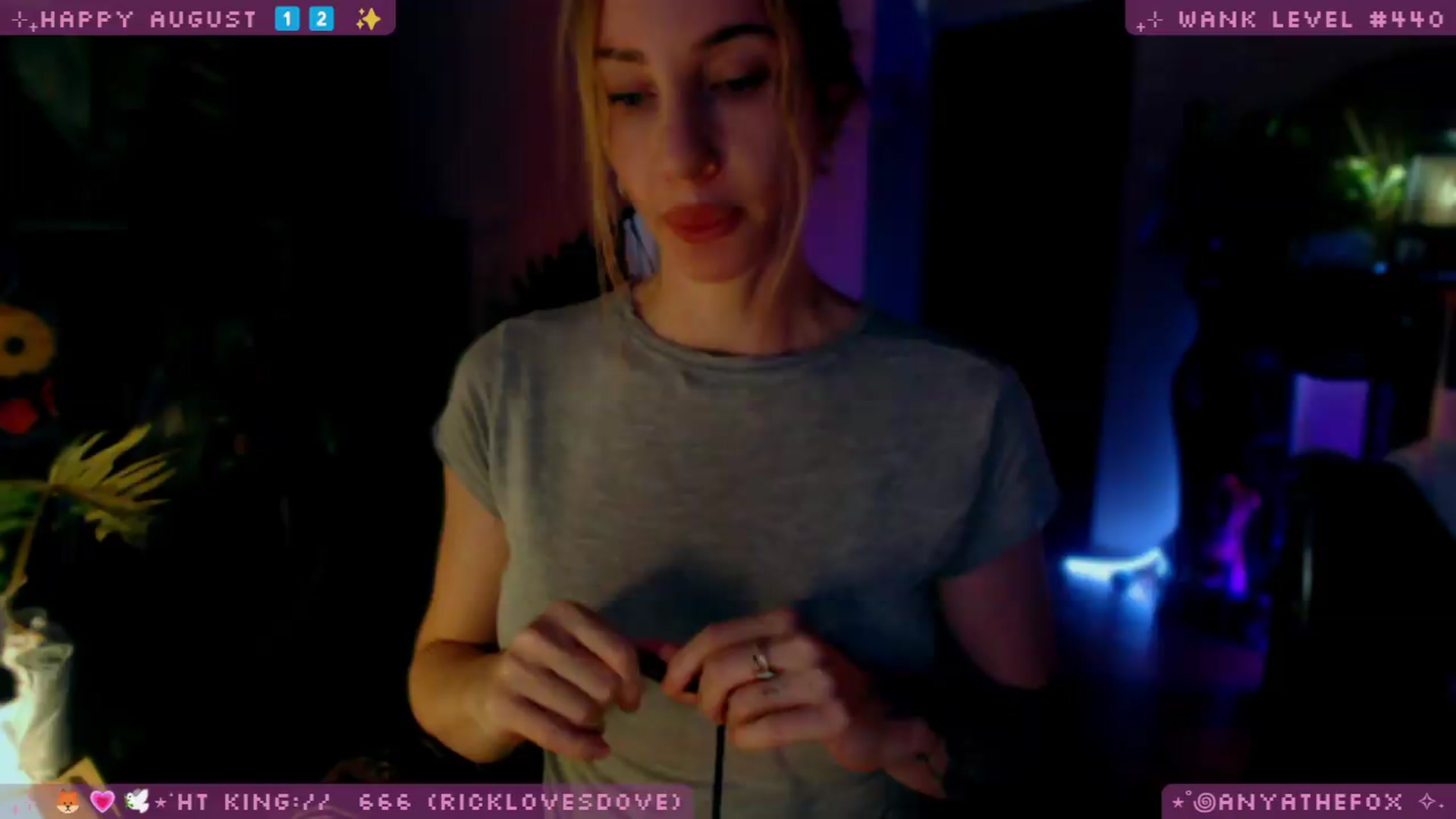 Gallery image thumbnail from LoveDove's myfreecams stream on, 08/06/2026, 07:51 image 4 of 20