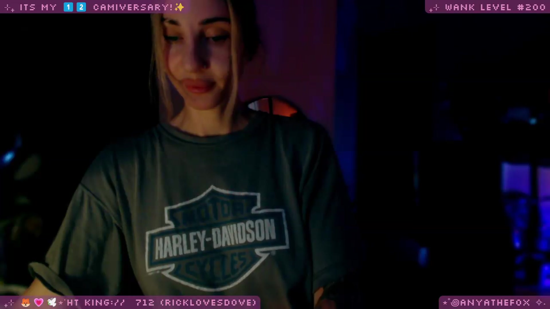 Gallery image thumbnail from LoveDove's myfreecams stream on, 08/15/2026, 09:00 image 9 of 20