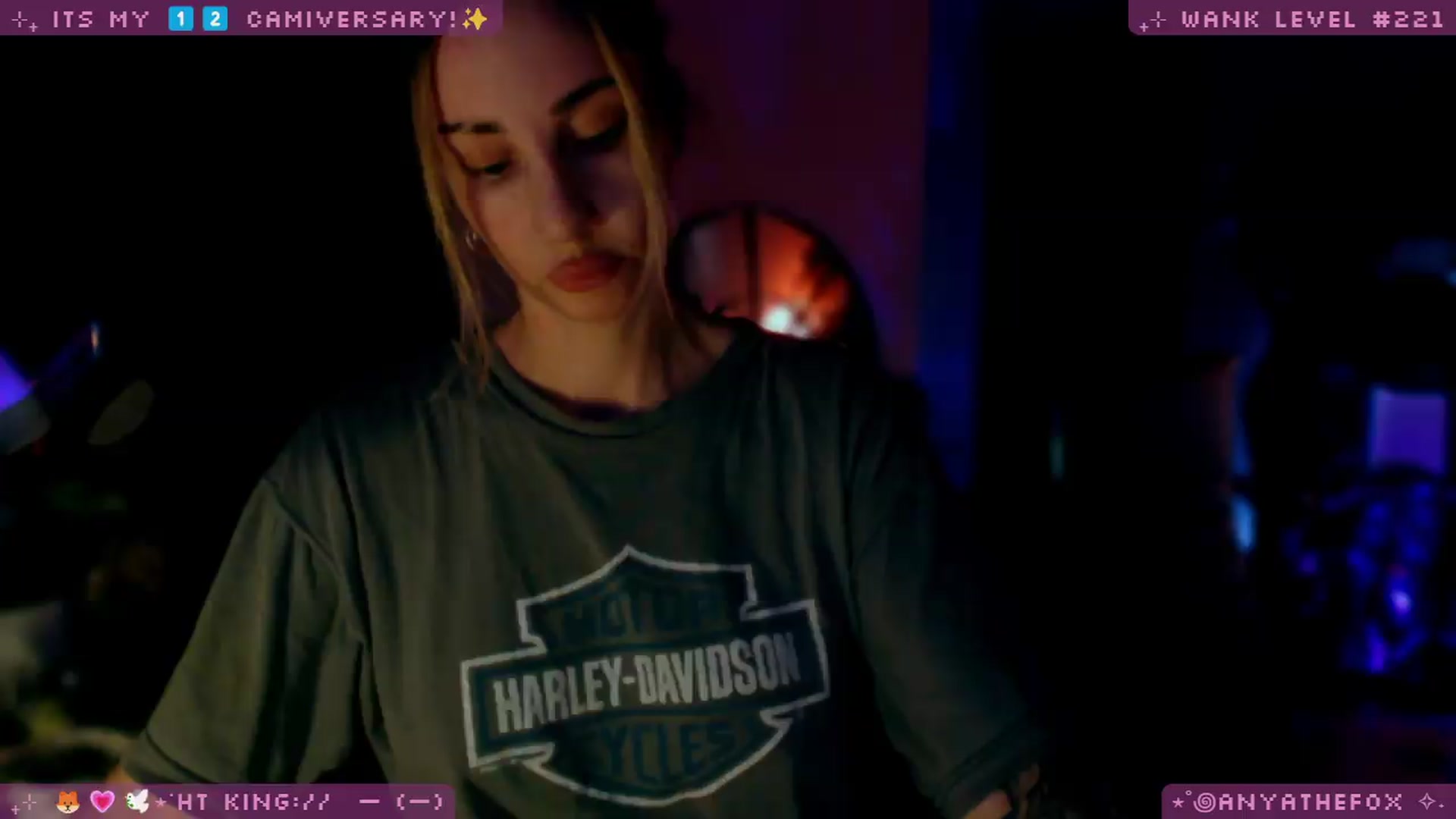 Gallery image thumbnail from LoveDove's myfreecams stream on, 08/15/2026, 09:00 image 1 of 20