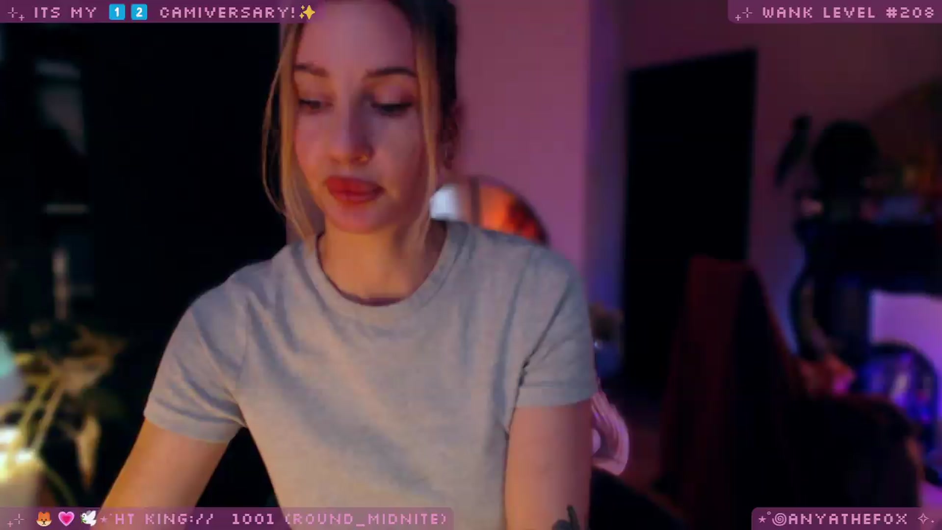 Gallery image thumbnail from LoveDove's myfreecams stream on, 08/29/2026, 10:07 image 6 of 20