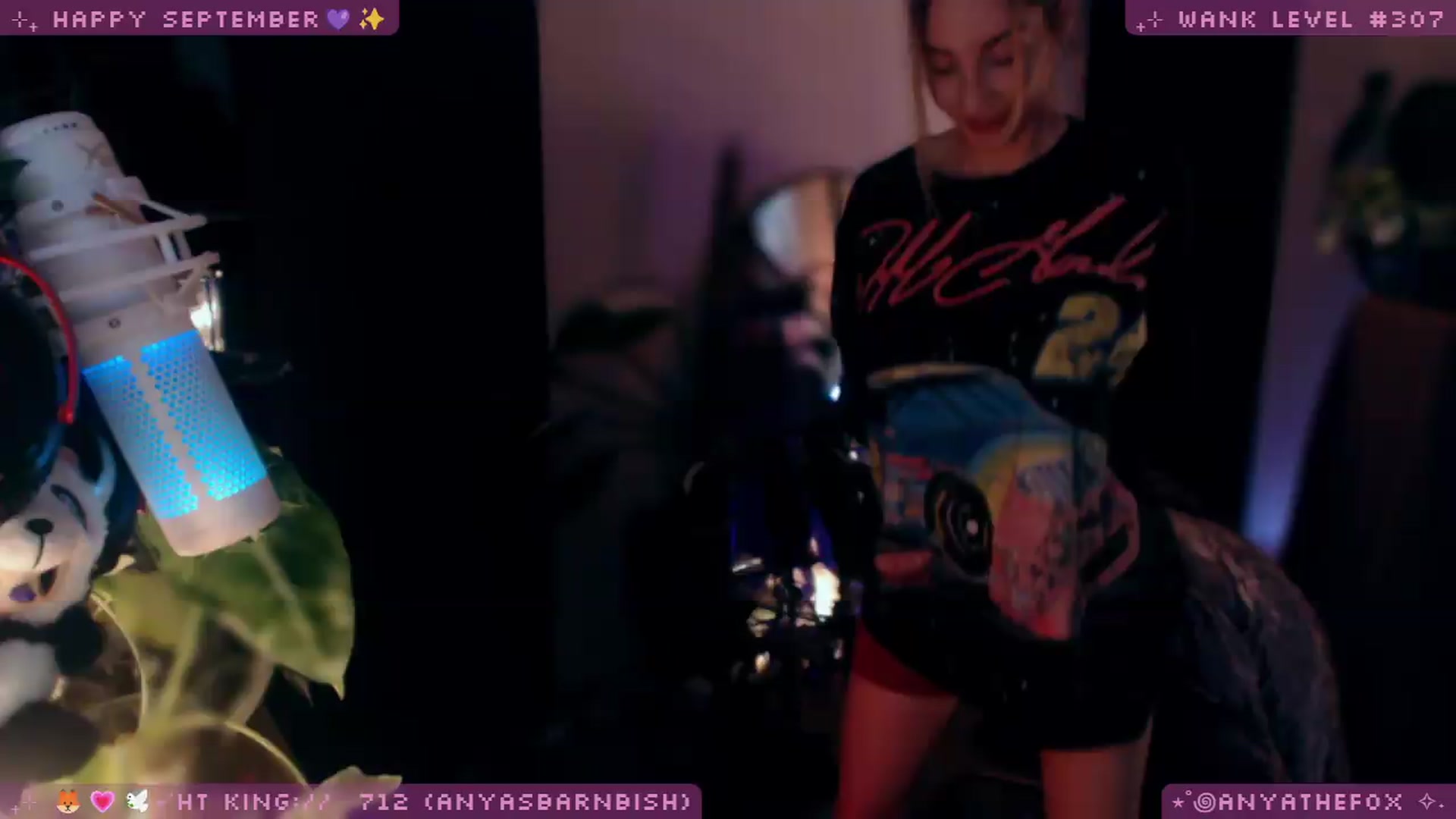 Gallery image thumbnail from LoveDove's myfreecams stream on, 09/05/2026, 08:35 image 14 of 20