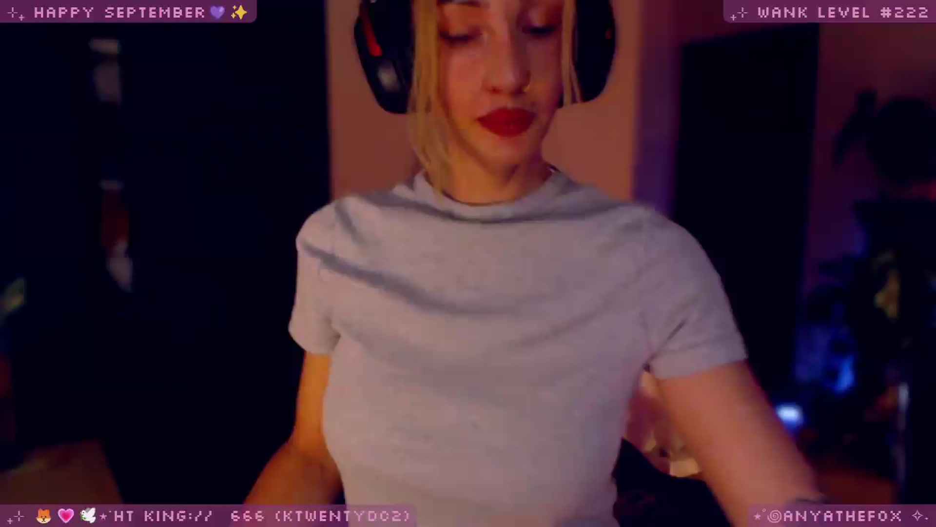 Gallery image thumbnail from LoveDove's myfreecams stream on, 09/12/2026, 09:53 image 4 of 20
