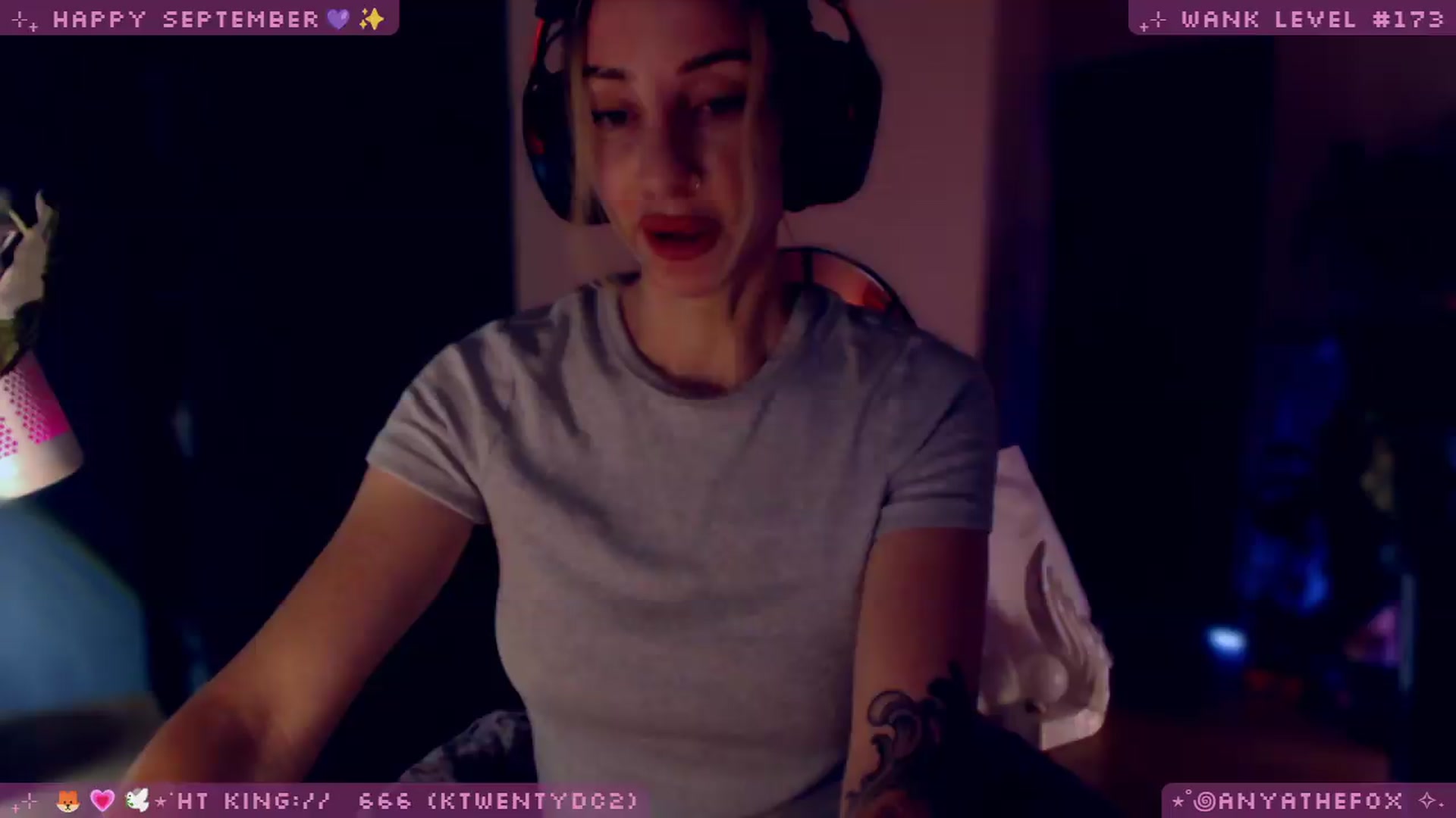 Gallery image thumbnail from LoveDove's myfreecams stream on, 09/13/2026, 09:35 image 11 of 20