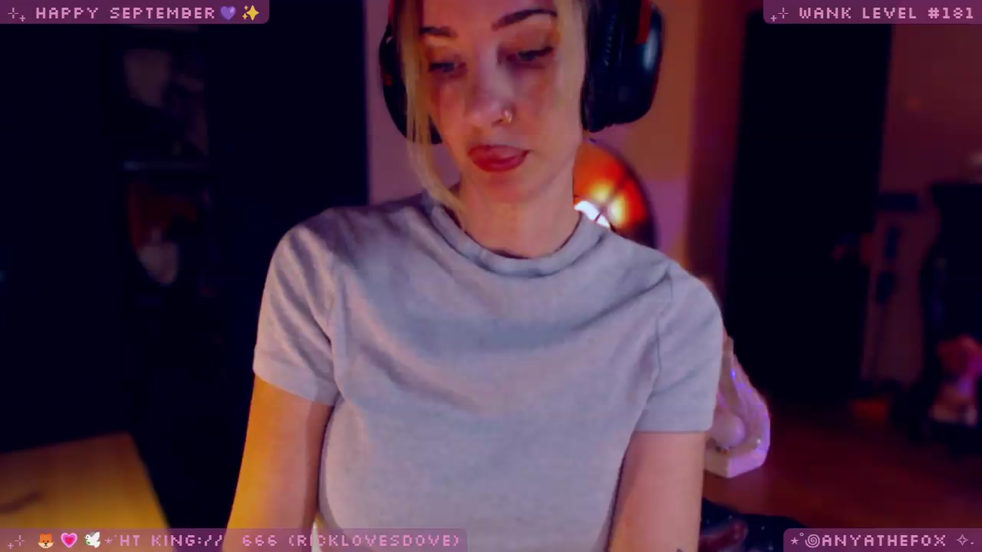Gallery image thumbnail from LoveDove's myfreecams stream on, 09/20/2026, 07:56 image 4 of 20