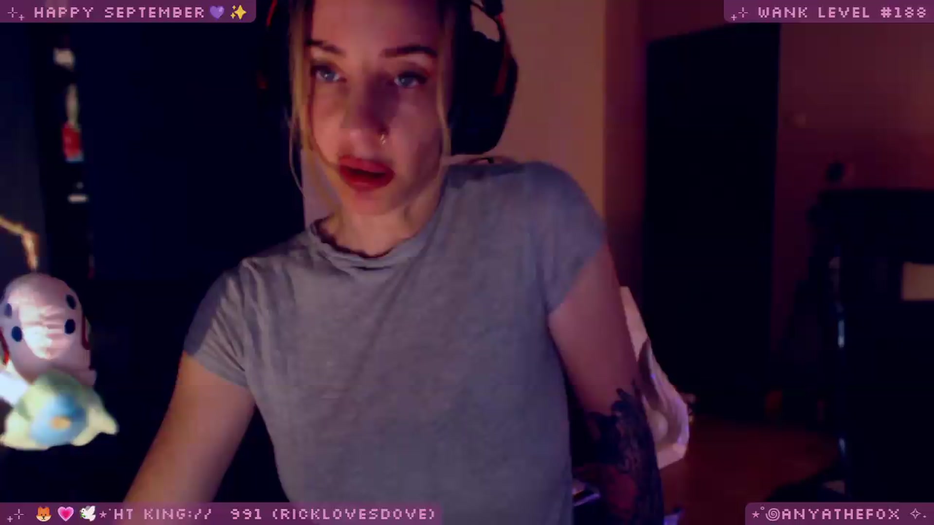 Gallery image thumbnail from LoveDove's myfreecams stream on, 09/27/2026, 09:22 image 10 of 20
